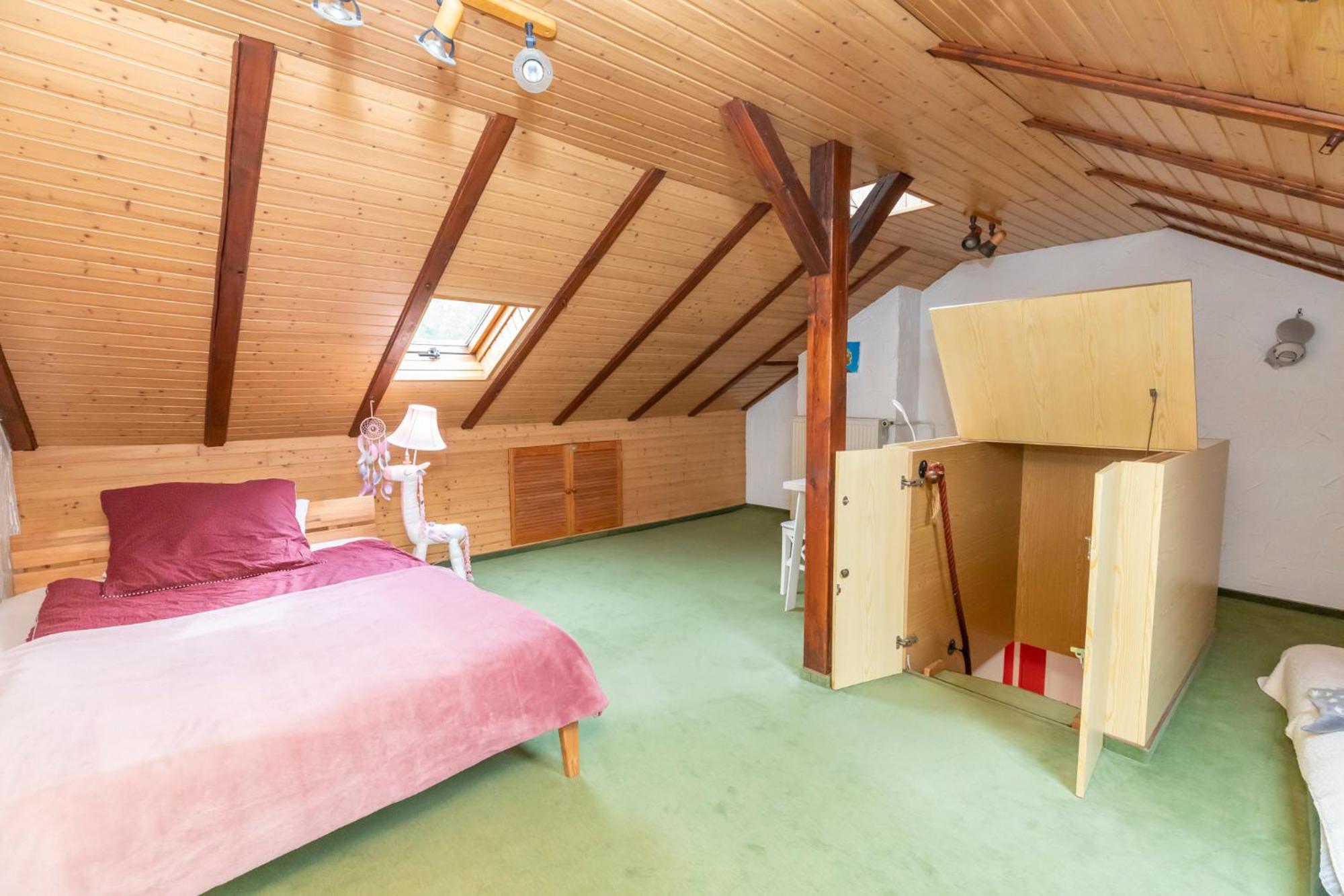 Family-Friedndly Home with Large Garden &BBQ Grill
