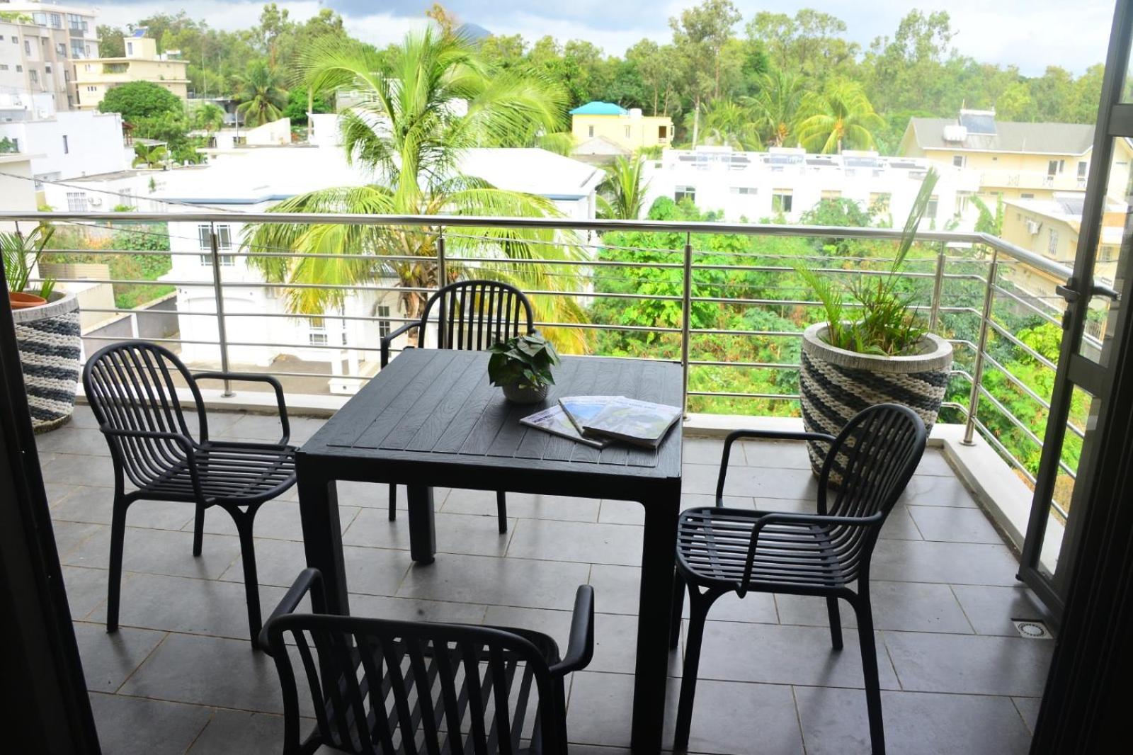 WESTWOOD APPARTMENT-C8 Penthouse with terrace FLIC EN FLAC