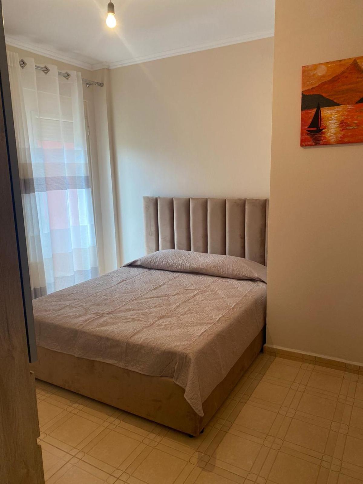 Comfort apartment near Golemi beach