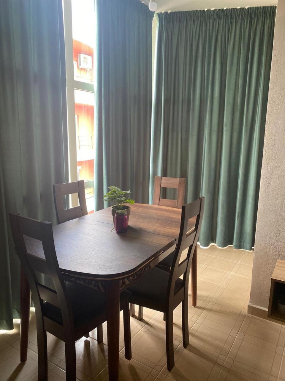 Comfort apartment near Golemi beach