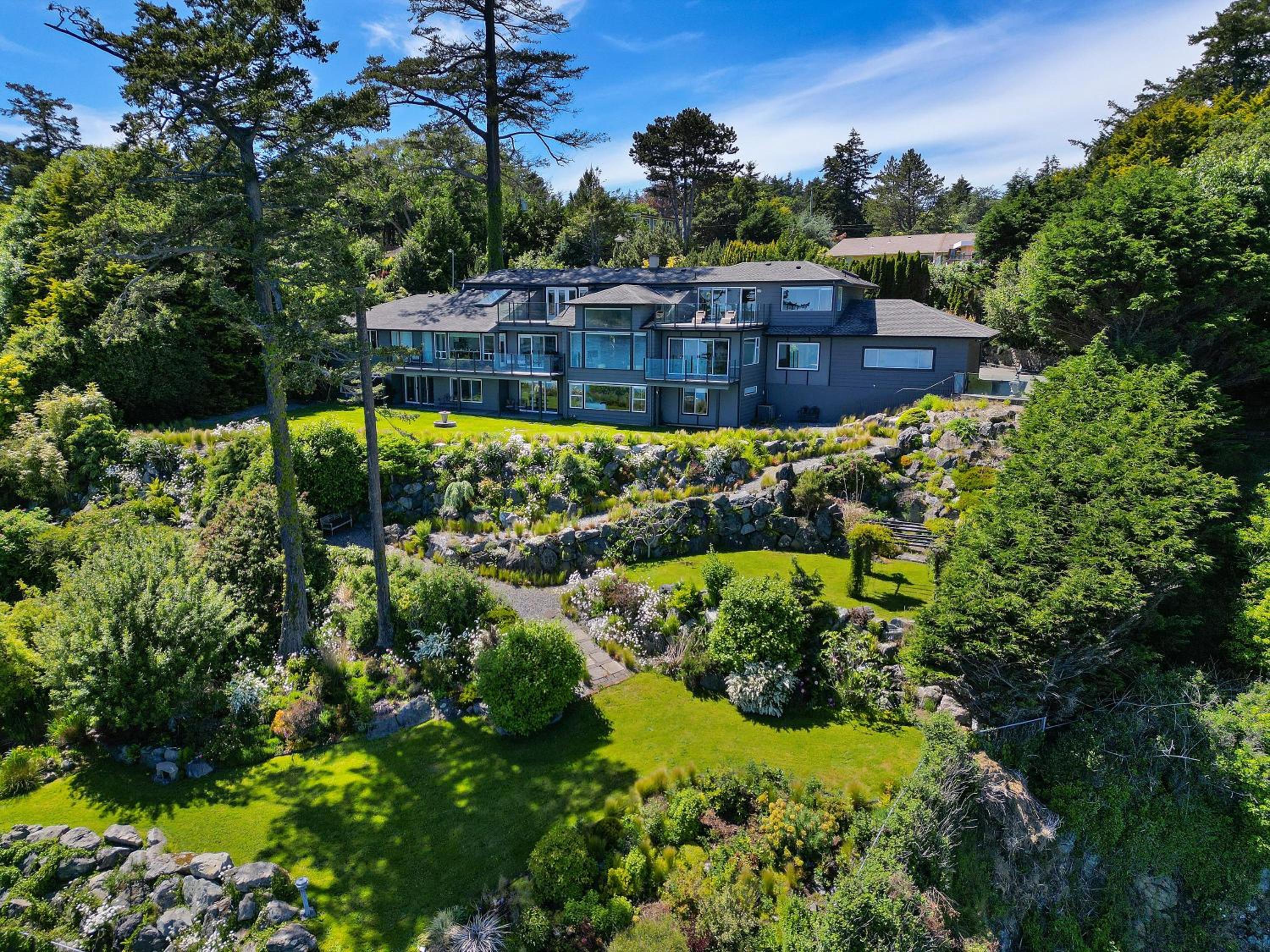 Oceanfront Oasis