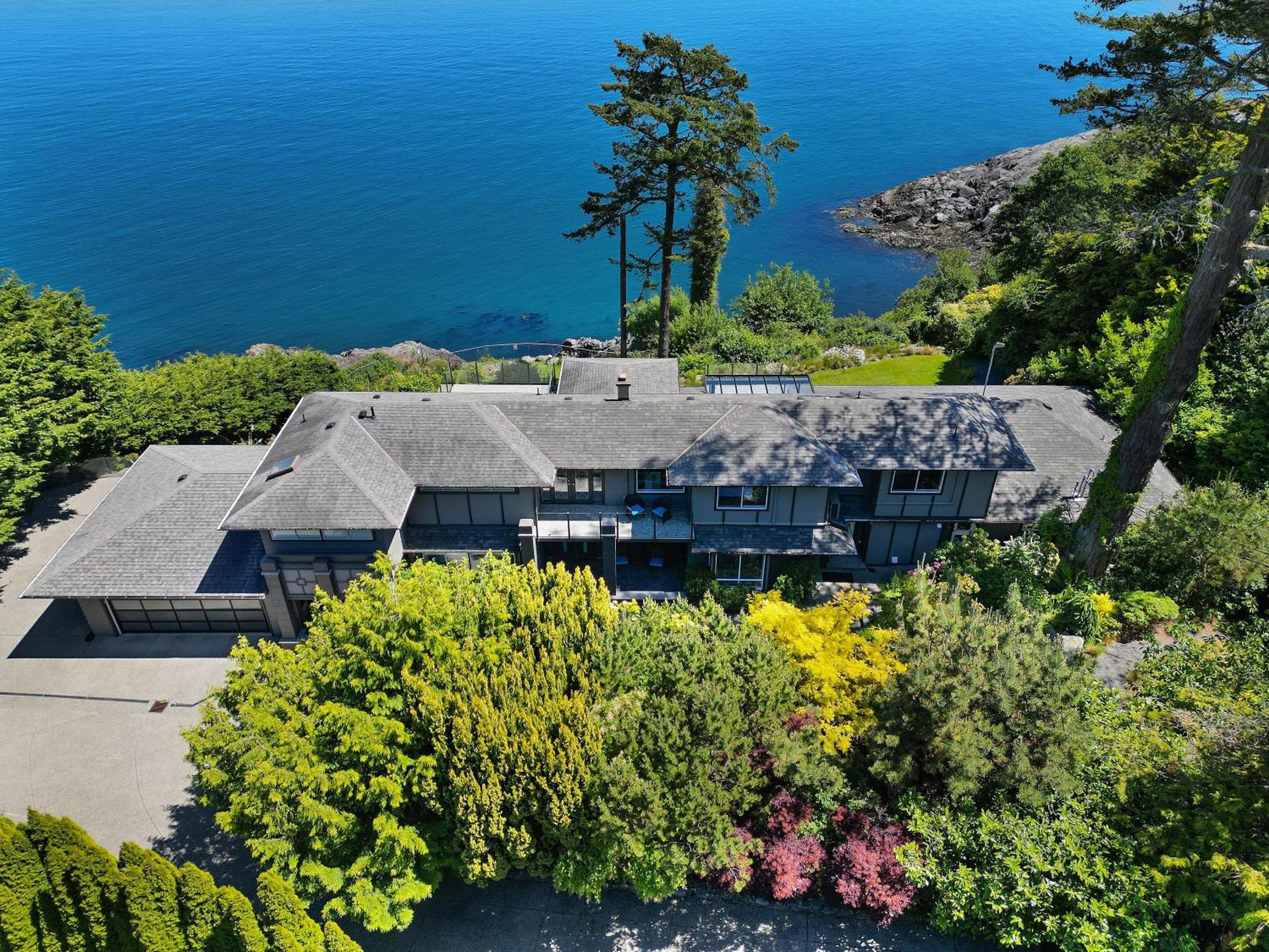 Oceanfront Oasis