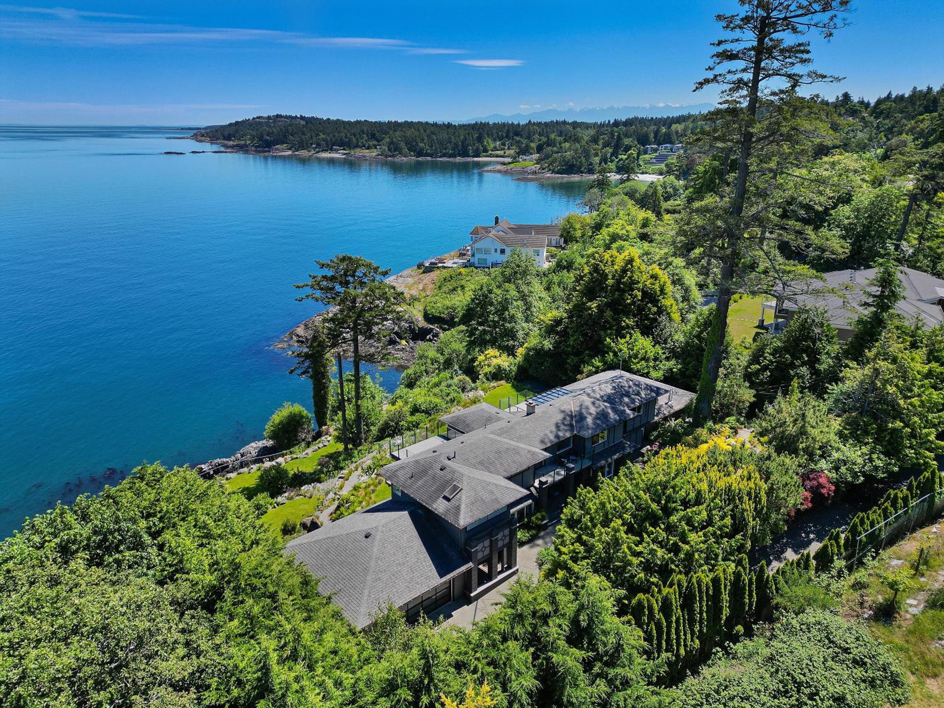 Oceanfront Oasis