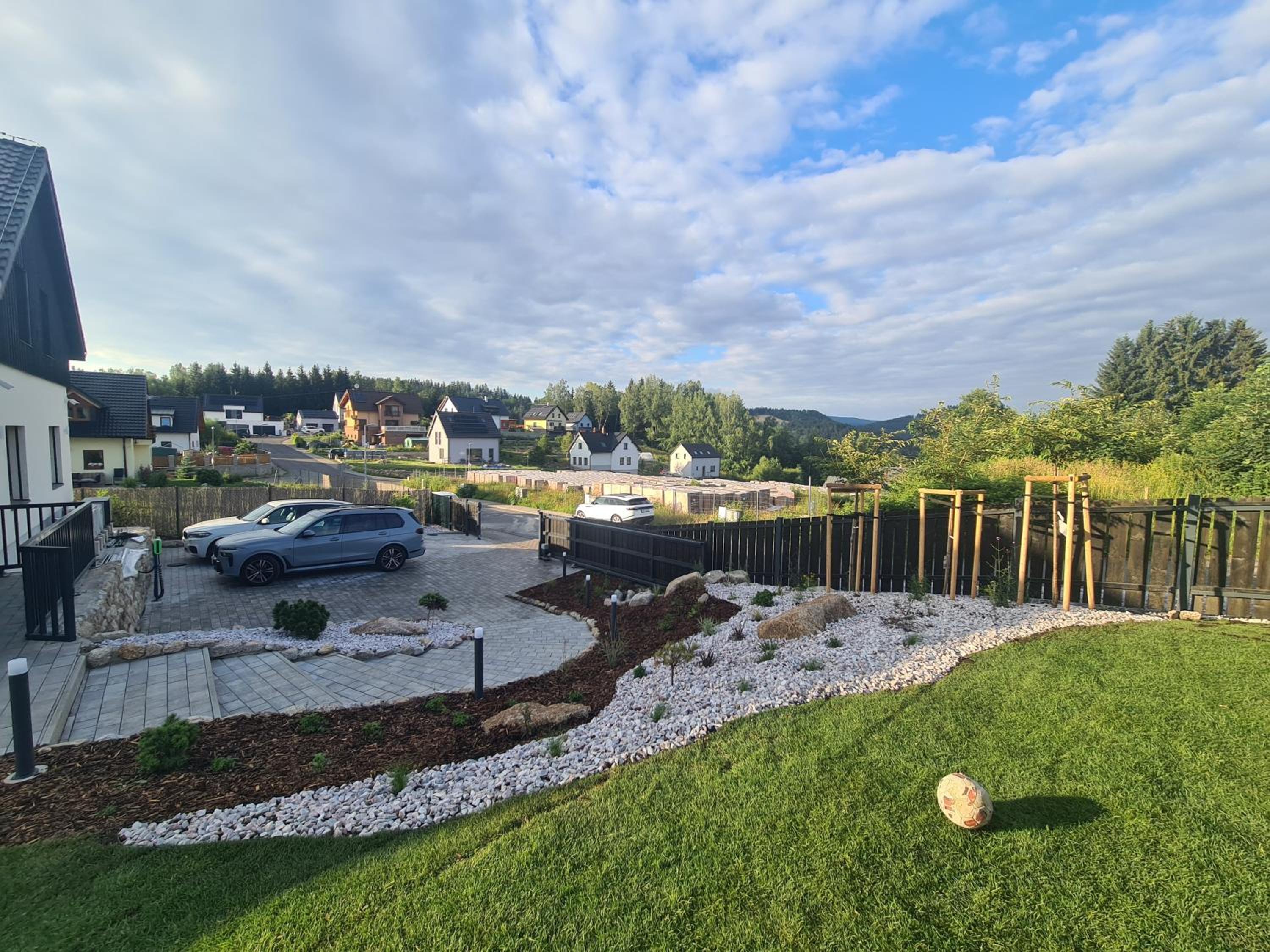 Residence Smržovka - Luxury House with Swimming Pool, Jacuzzi, Garden and BBQ