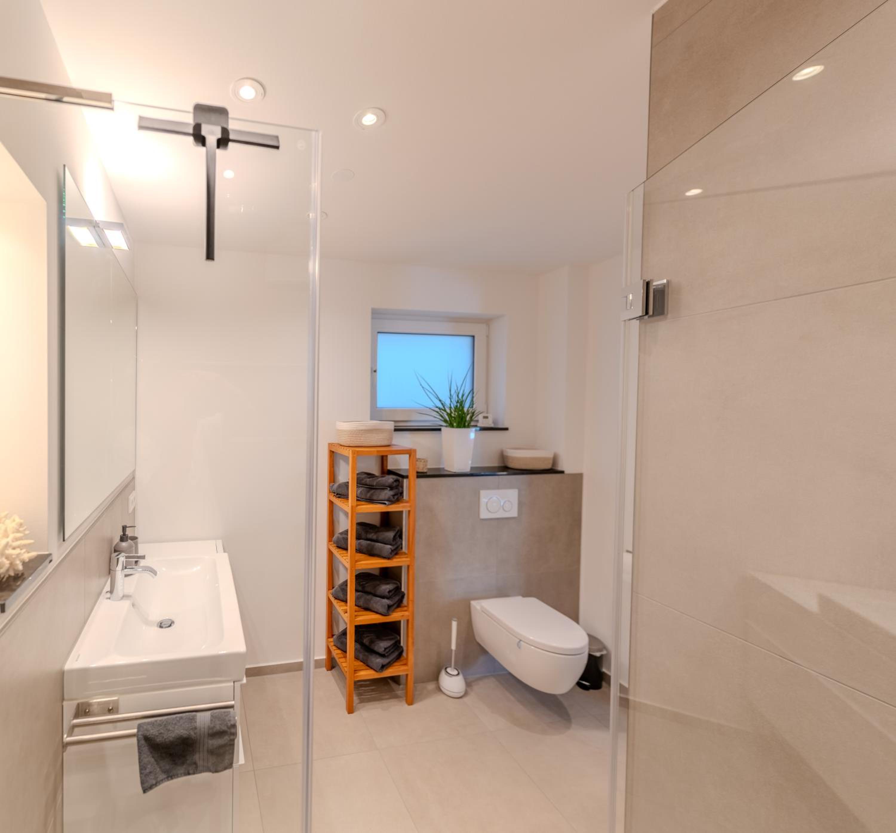 Luxuswohnung 95qm in Waldrandlage zwischen Köln und Düsseldorf-Nähe Messe - Lanxessarena - Bayarena