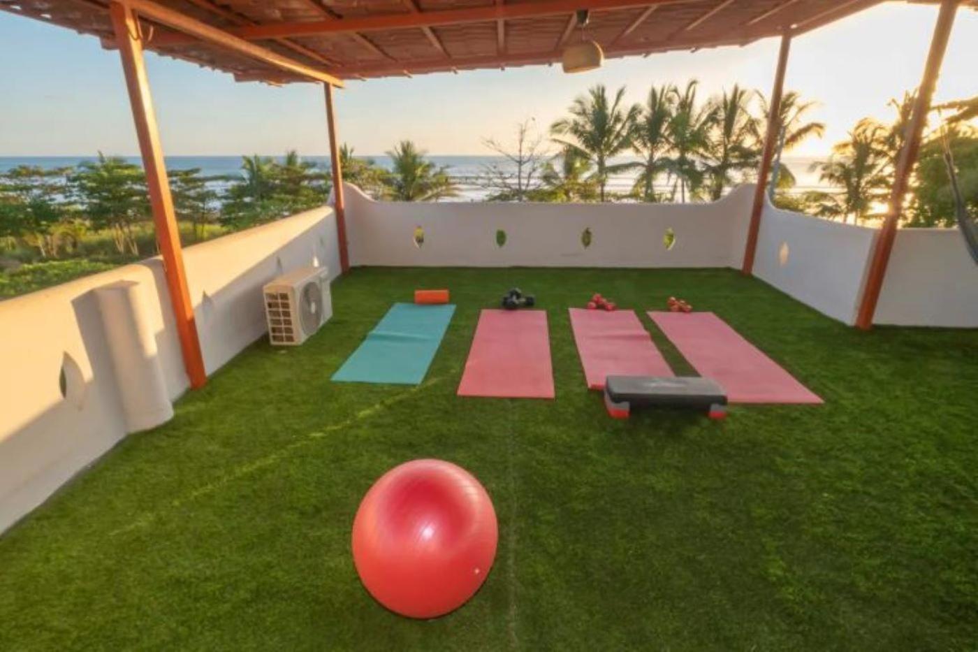 Villa Frente al Mar con Piscina