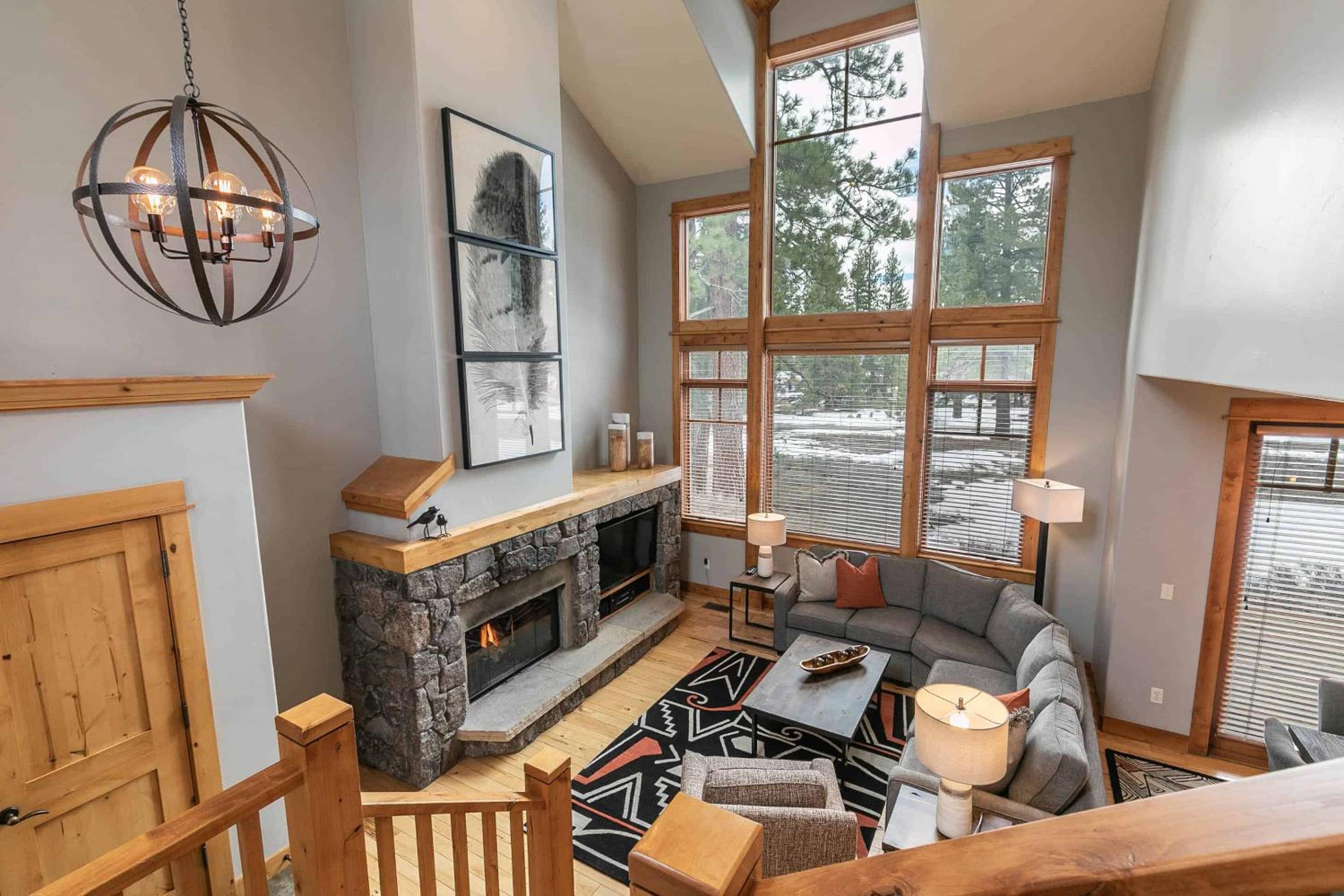 Fairway Drive 13113 by East West Hospitality view 4