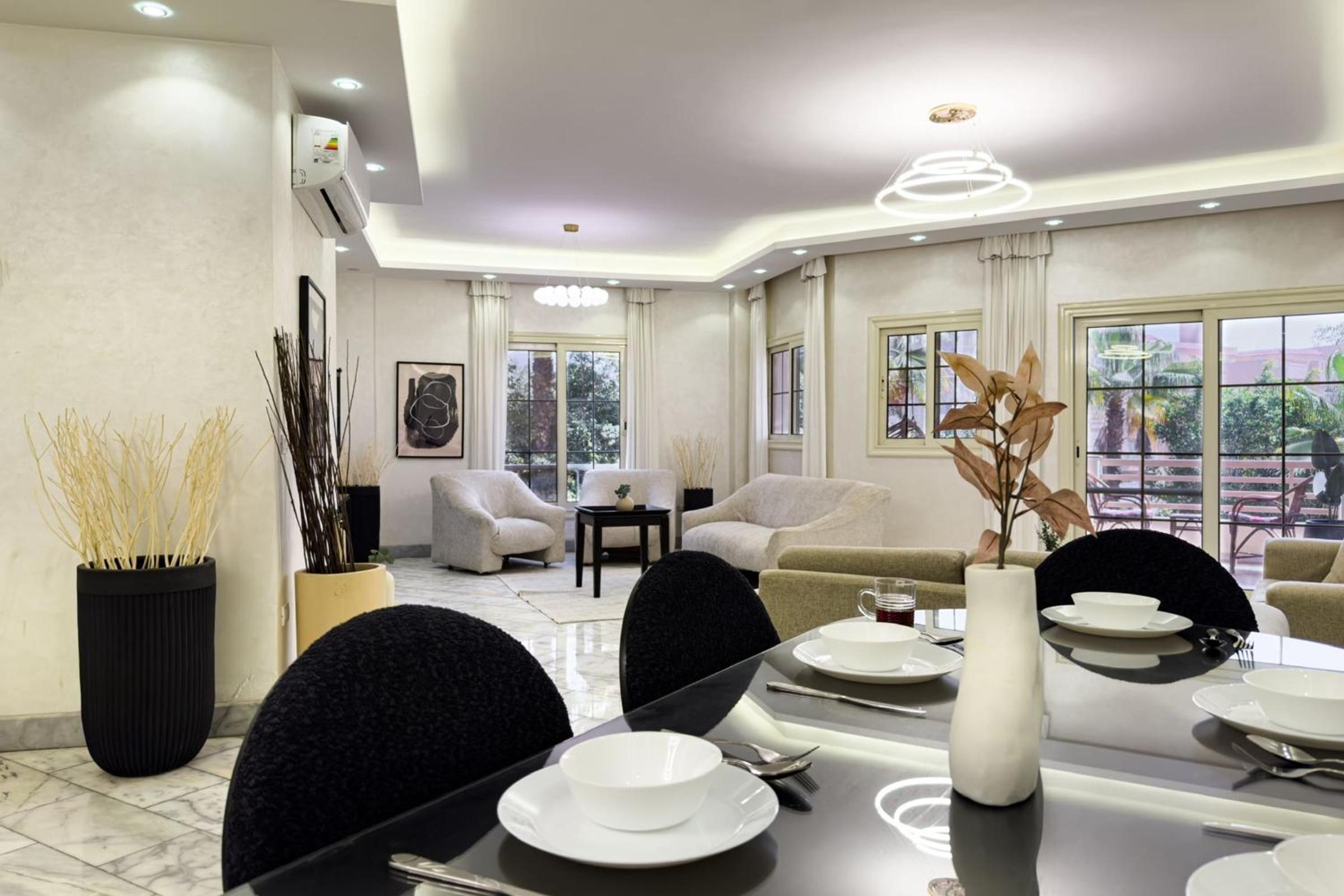Comfy & Cozy 2BDR 15 Min from CAI Airport