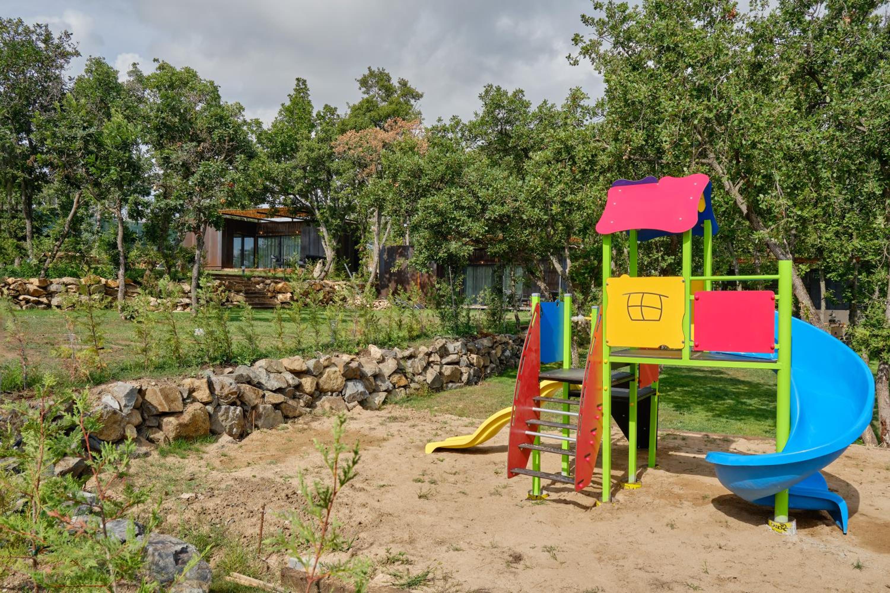Holiday Village Smokinia