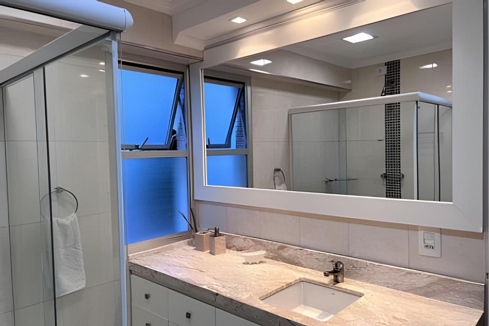 Apartamento de alto padrão no Guarujá