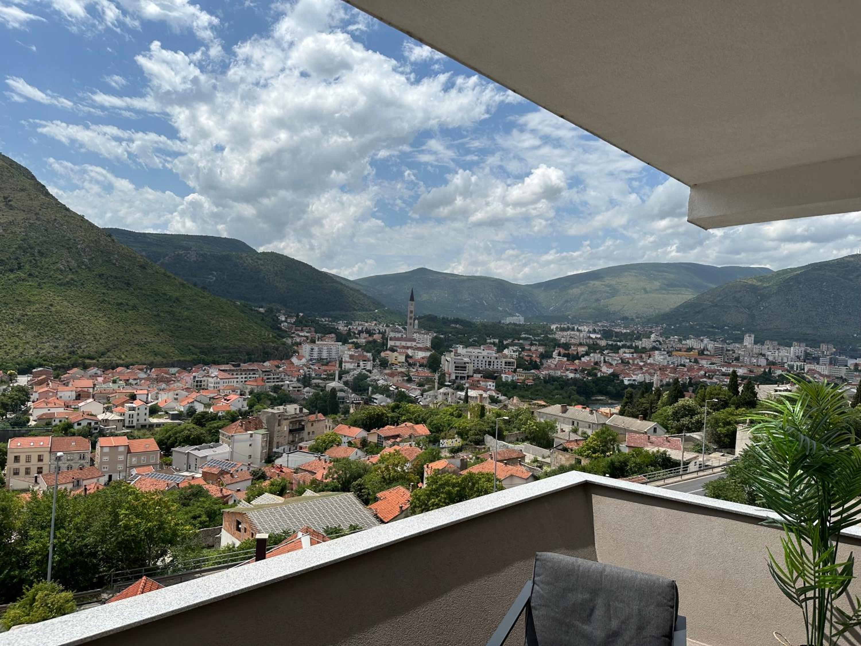 Sky hill residence Mostar