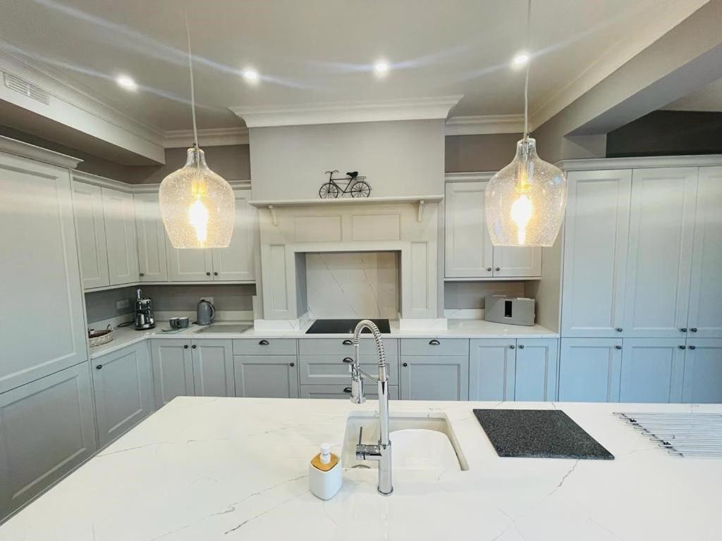 Oakview Holiday Home