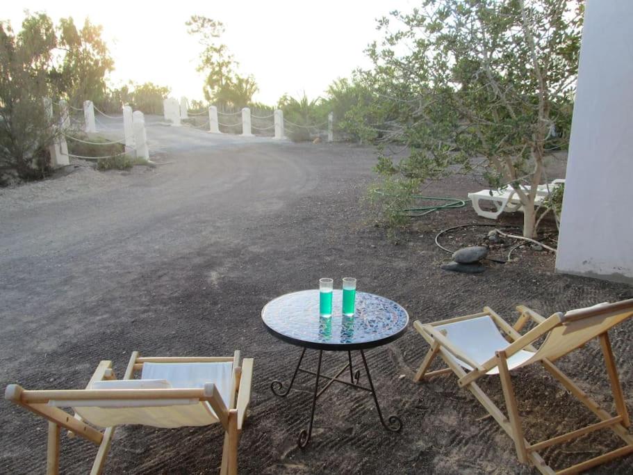 descanso en espacio natural con vistasTharada