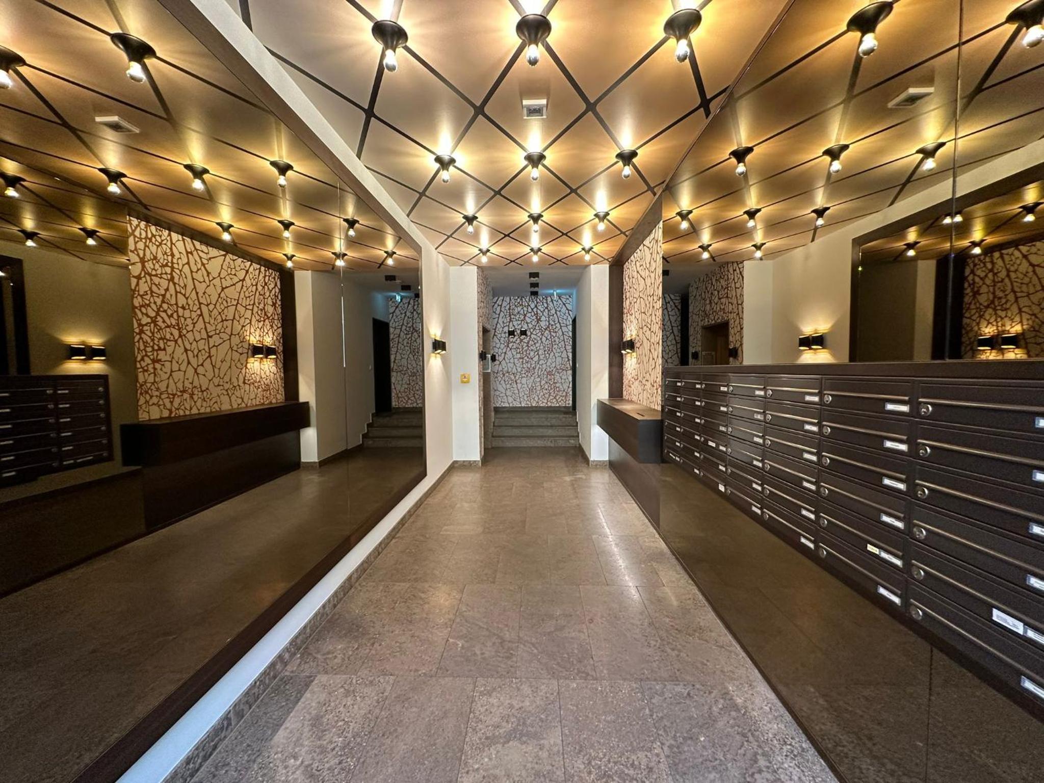 EITHER Private 2B2B OR Shared 1B1B, Luxury, Bright, Spacious