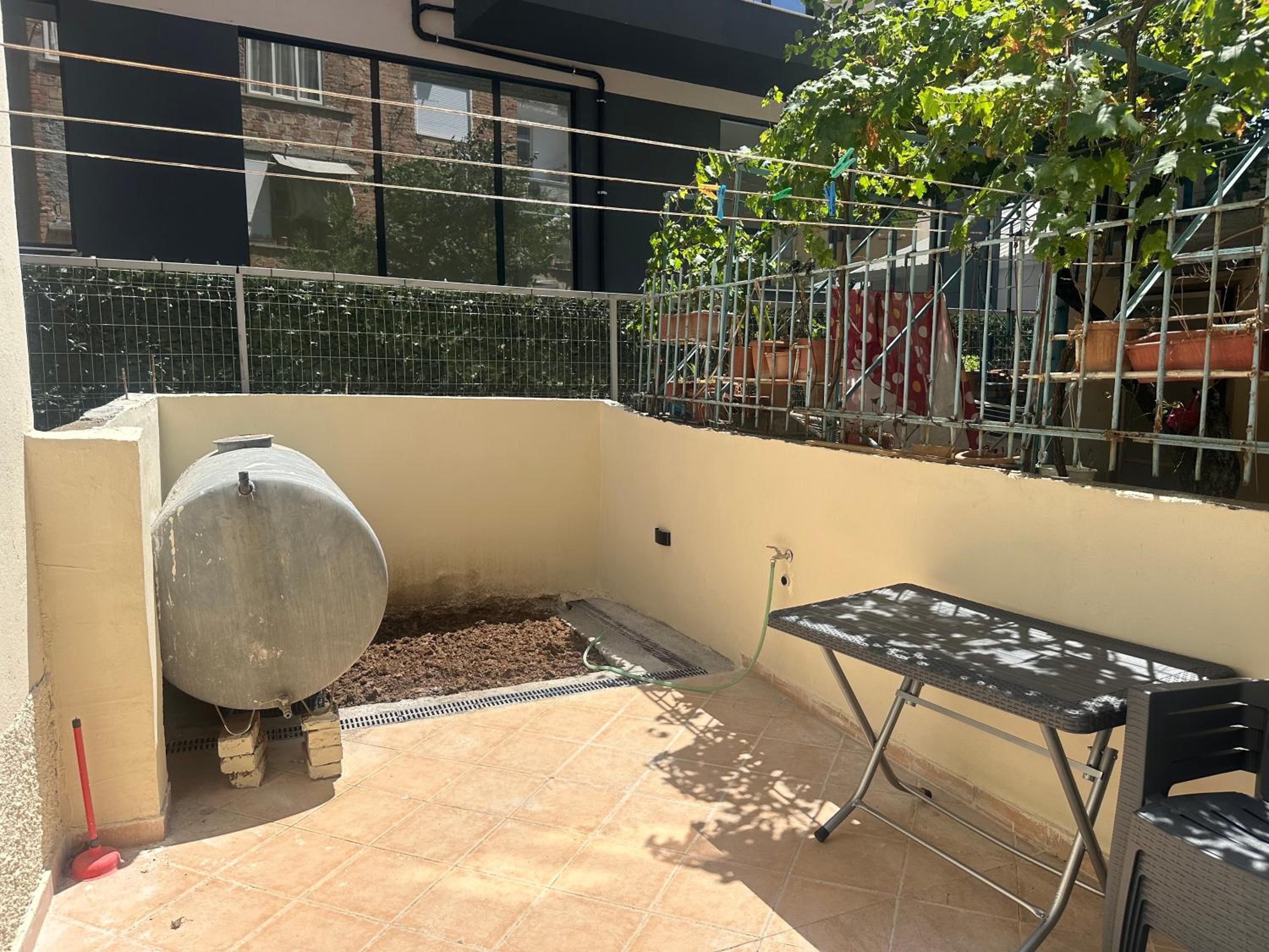 City Center Apartment Cozy 1BR with Patio by PikHost