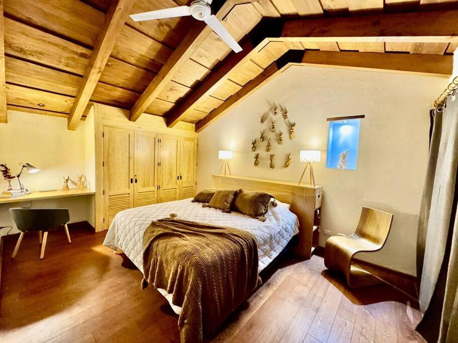 Beautiful Antigua Home AN067 view 3