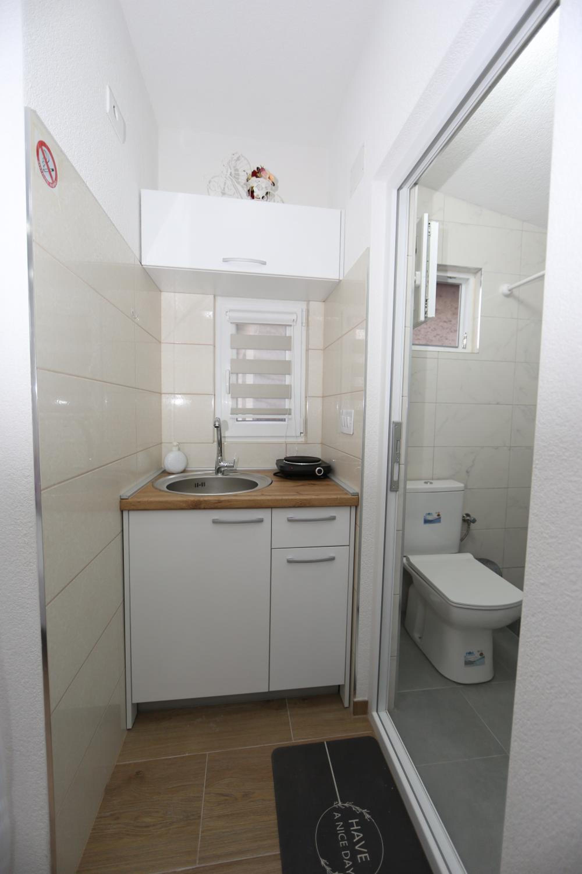 Apartmani Eminovic 3 view 3