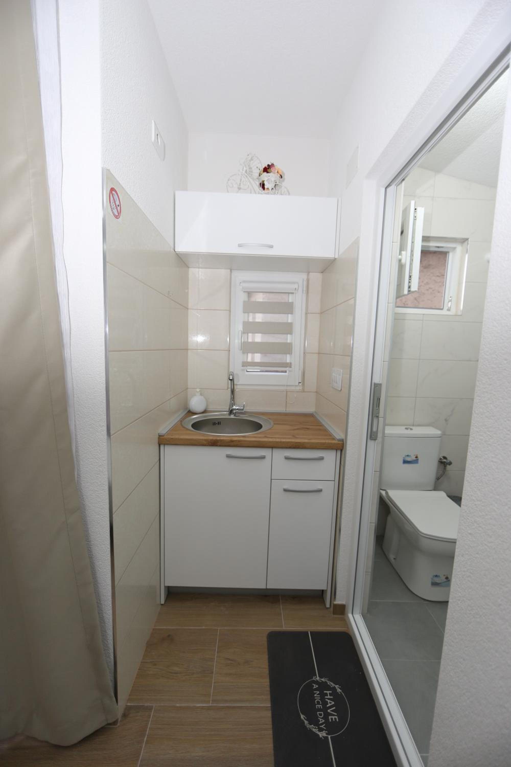 Apartmani Eminovic 3 view 4