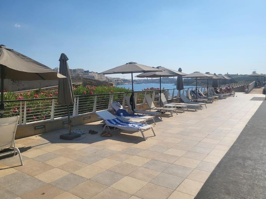 Spacious Triplex Penthouse in Prime Location view 3