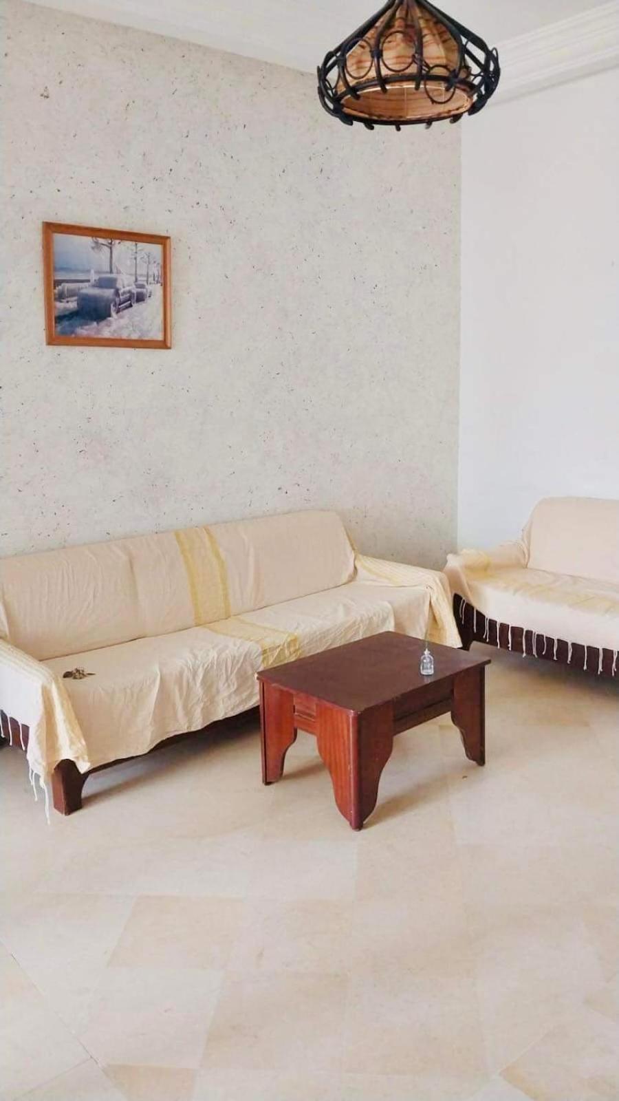 Apparemment