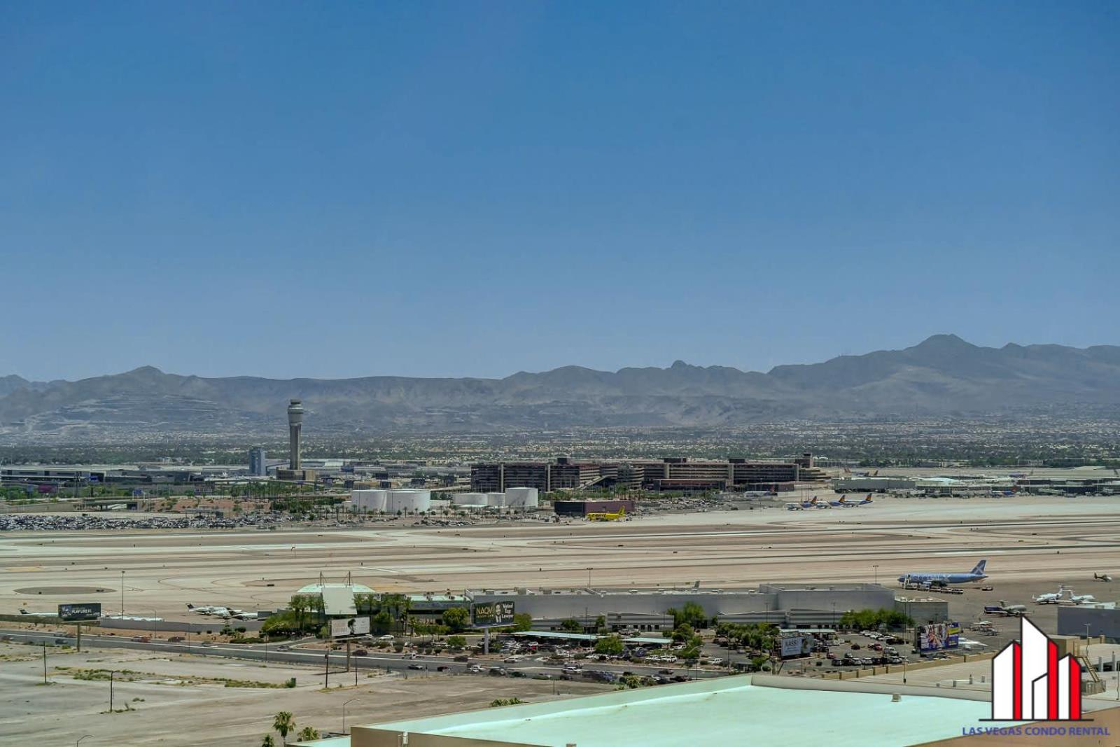 MGM Signature-20-604 Jacuzzi Studio view 2