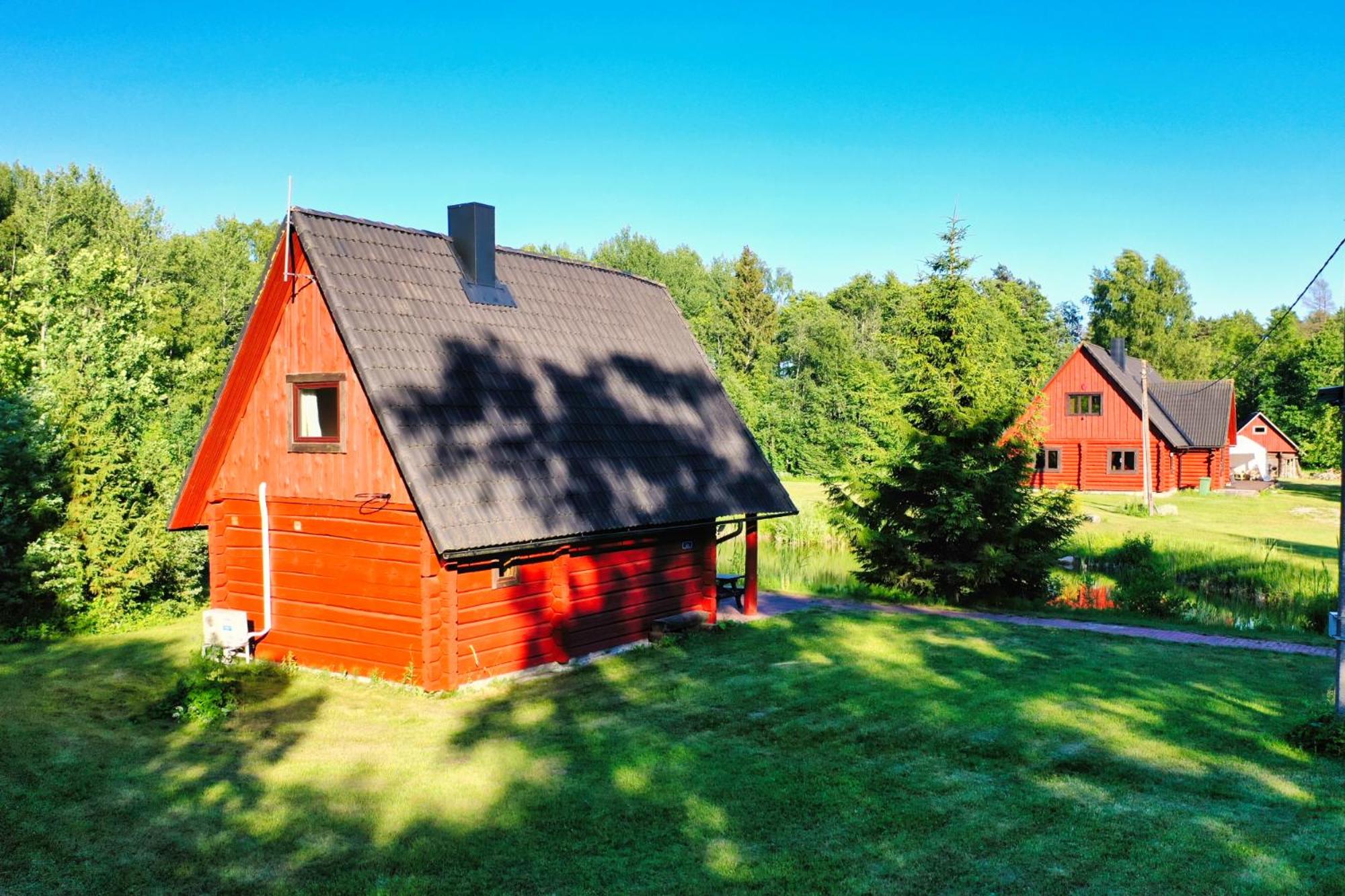 Holidayhouse with sauna and pond Leesoja puhkemaja