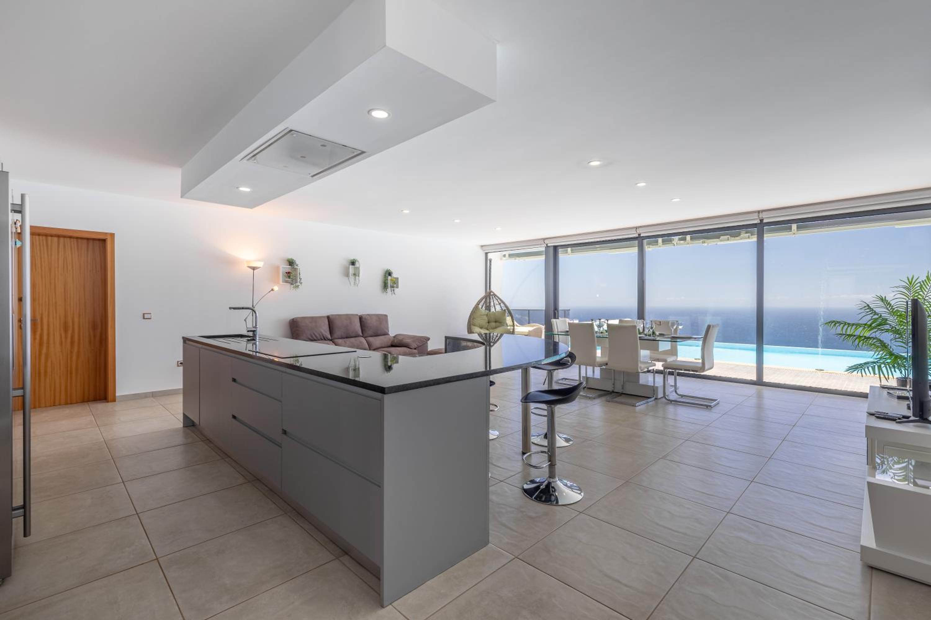 Villa Pascal by RMZ