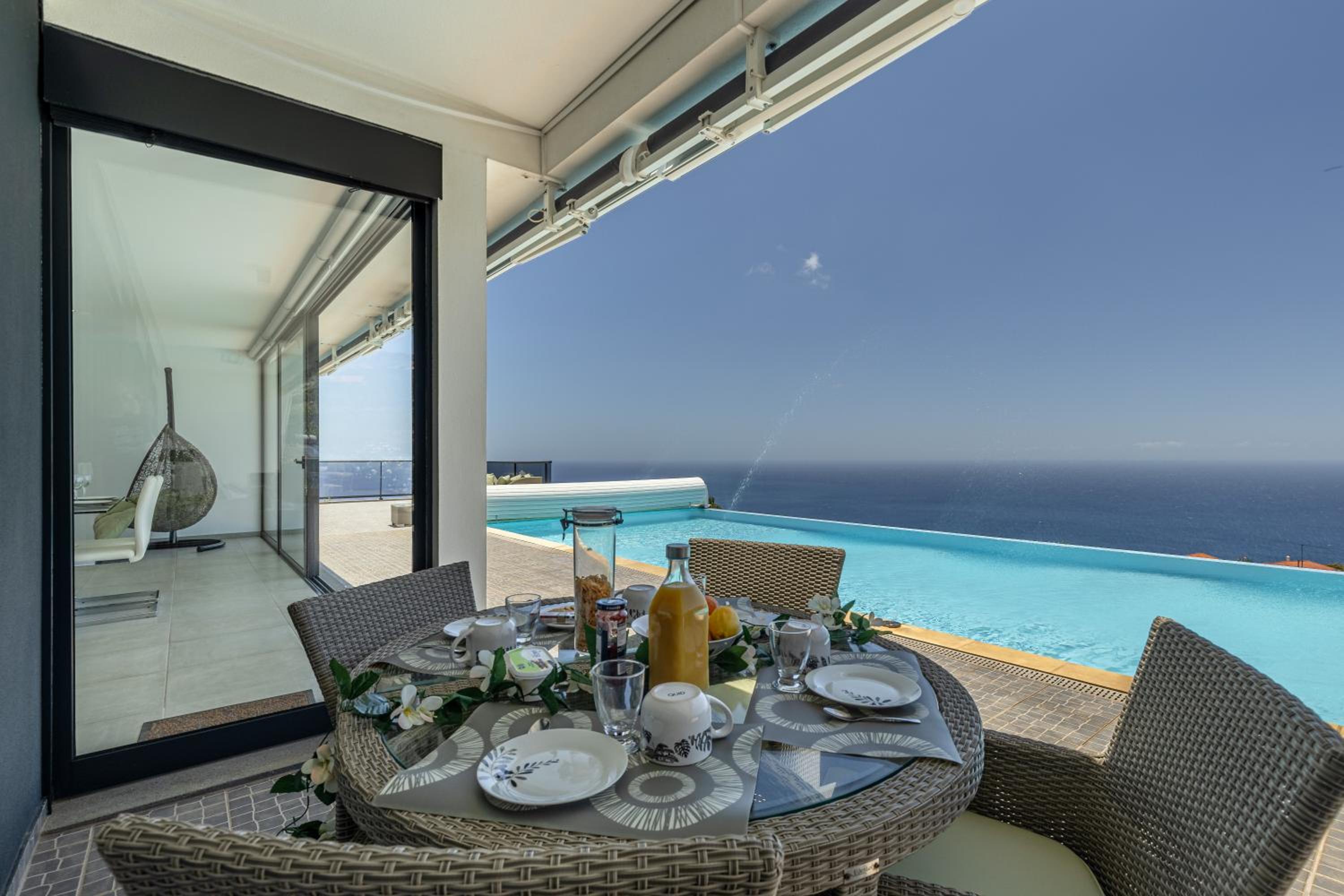 Villa Pascal by RMZ