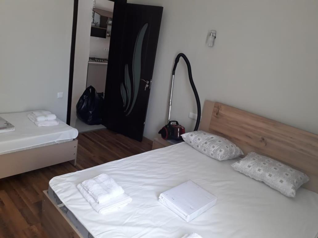 VILLA DlAS