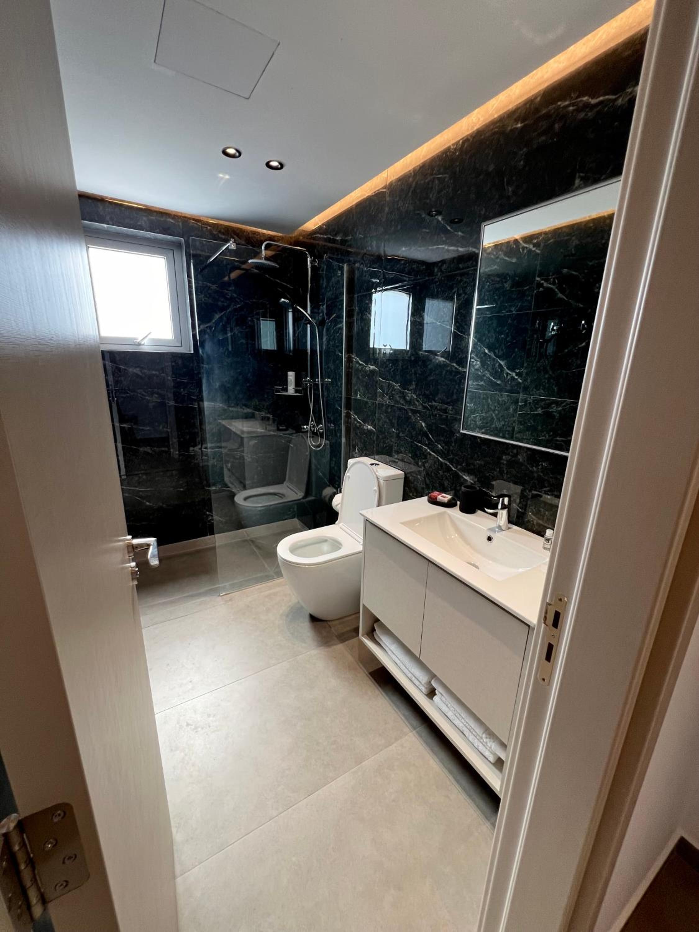 Living Boutique Apartments Adults Only