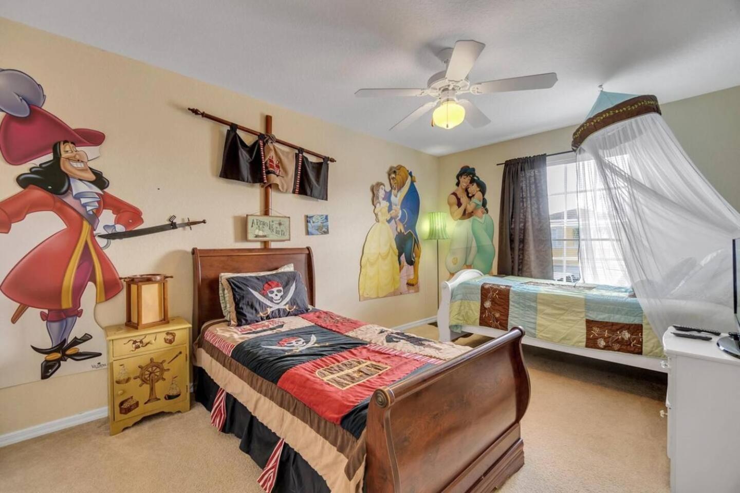 Fantasy Villa - Private pool - Conservation view - Games room - close to Disney
