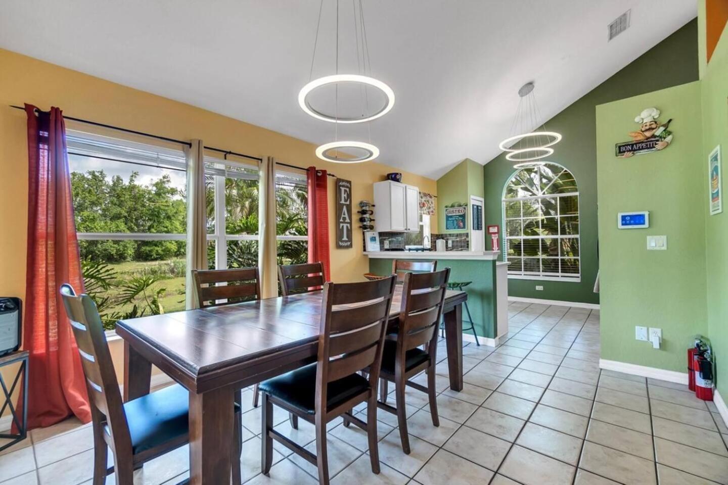 Fantasy Villa - Private pool - Conservation view - Games room - close to Disney