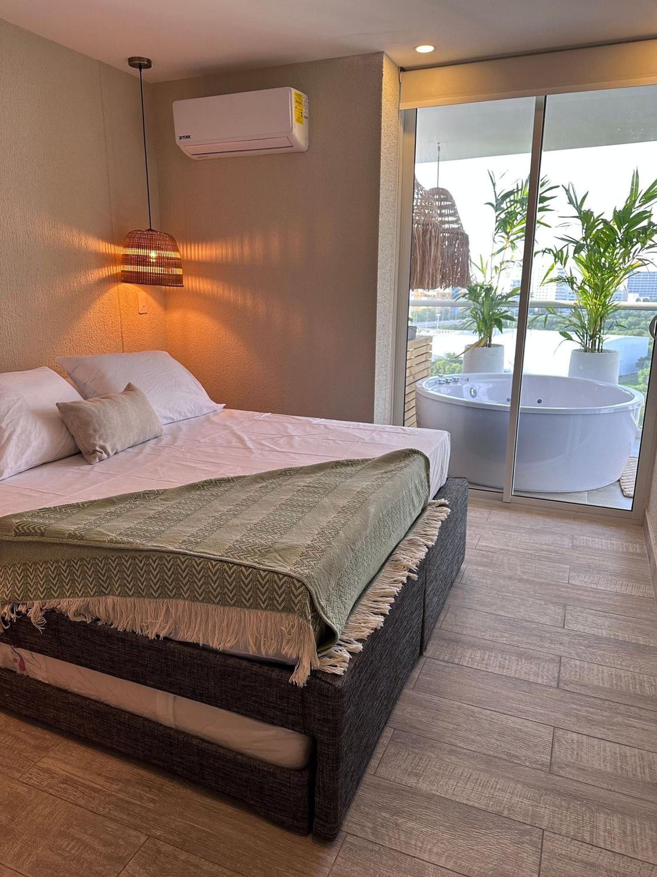 DQ1301 | 2H Jacuzzi privado + piscina infinita