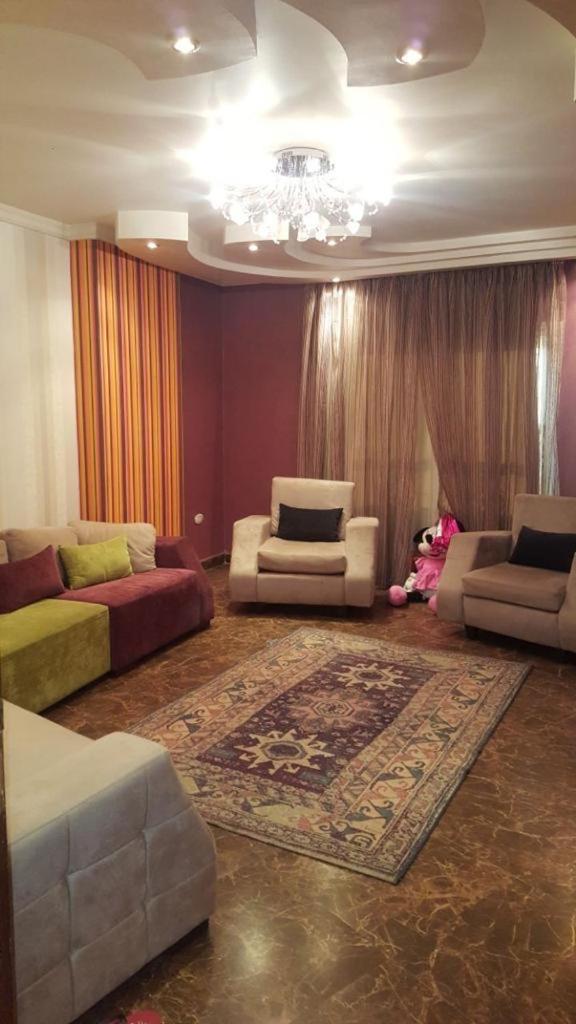 Apartment on the Nile View