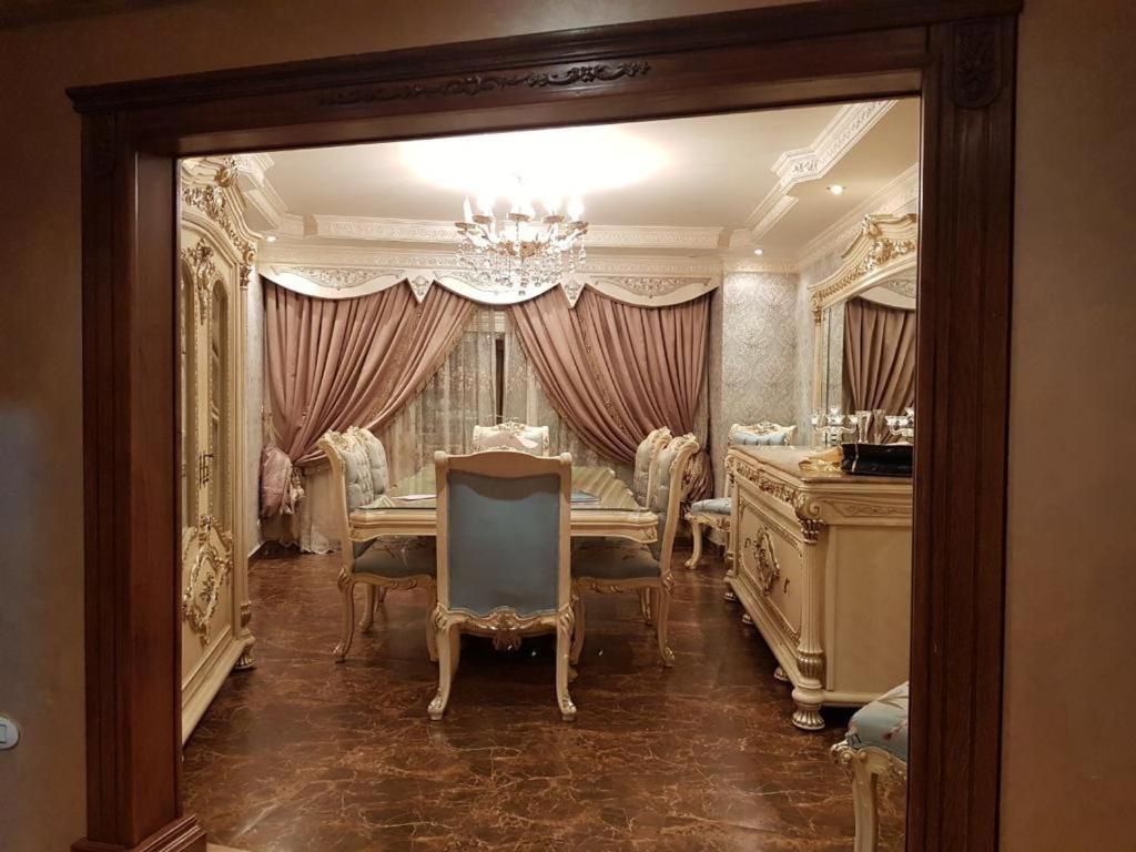 Apartment on the Nile View
