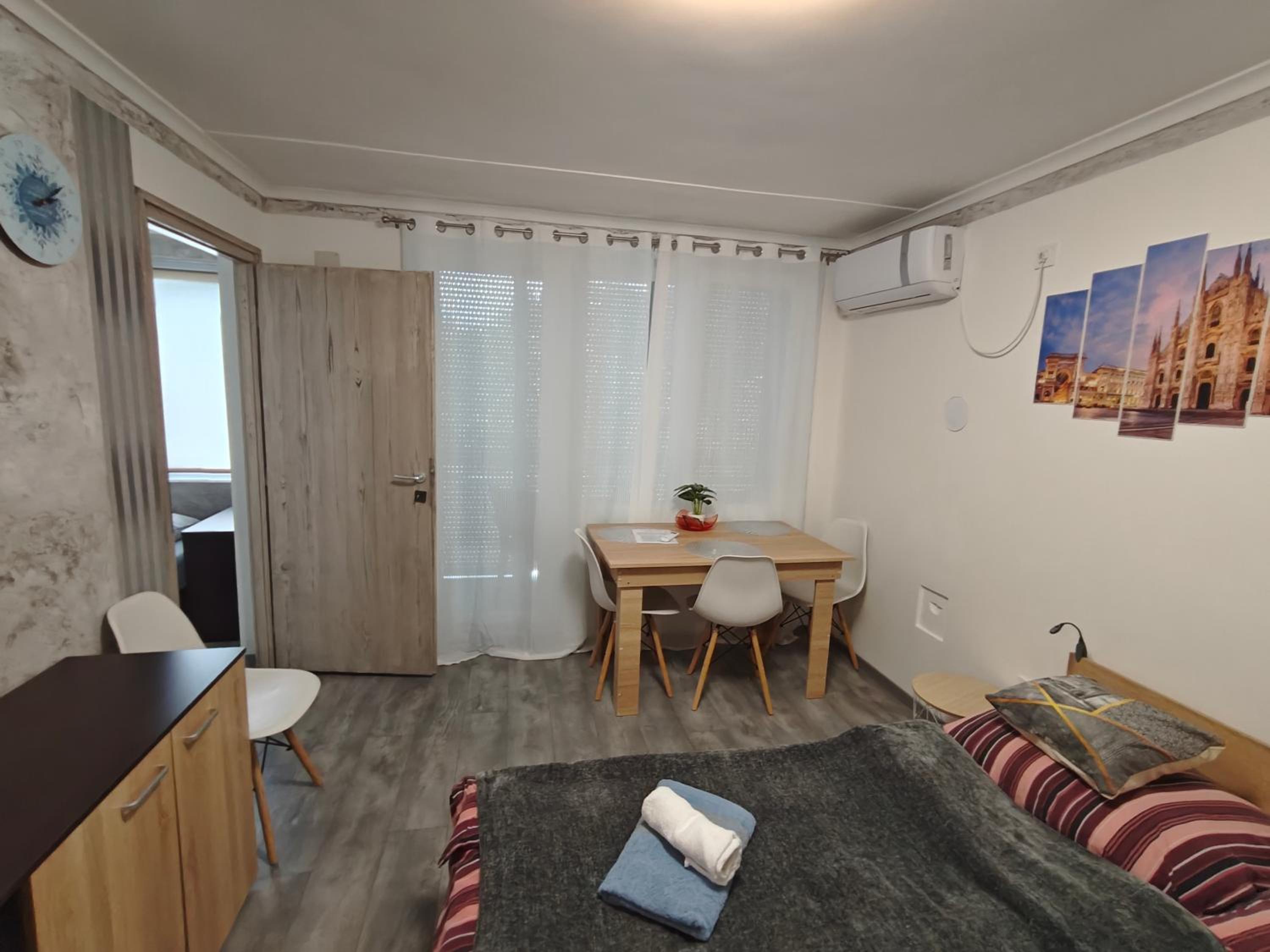 Milánó Apartman