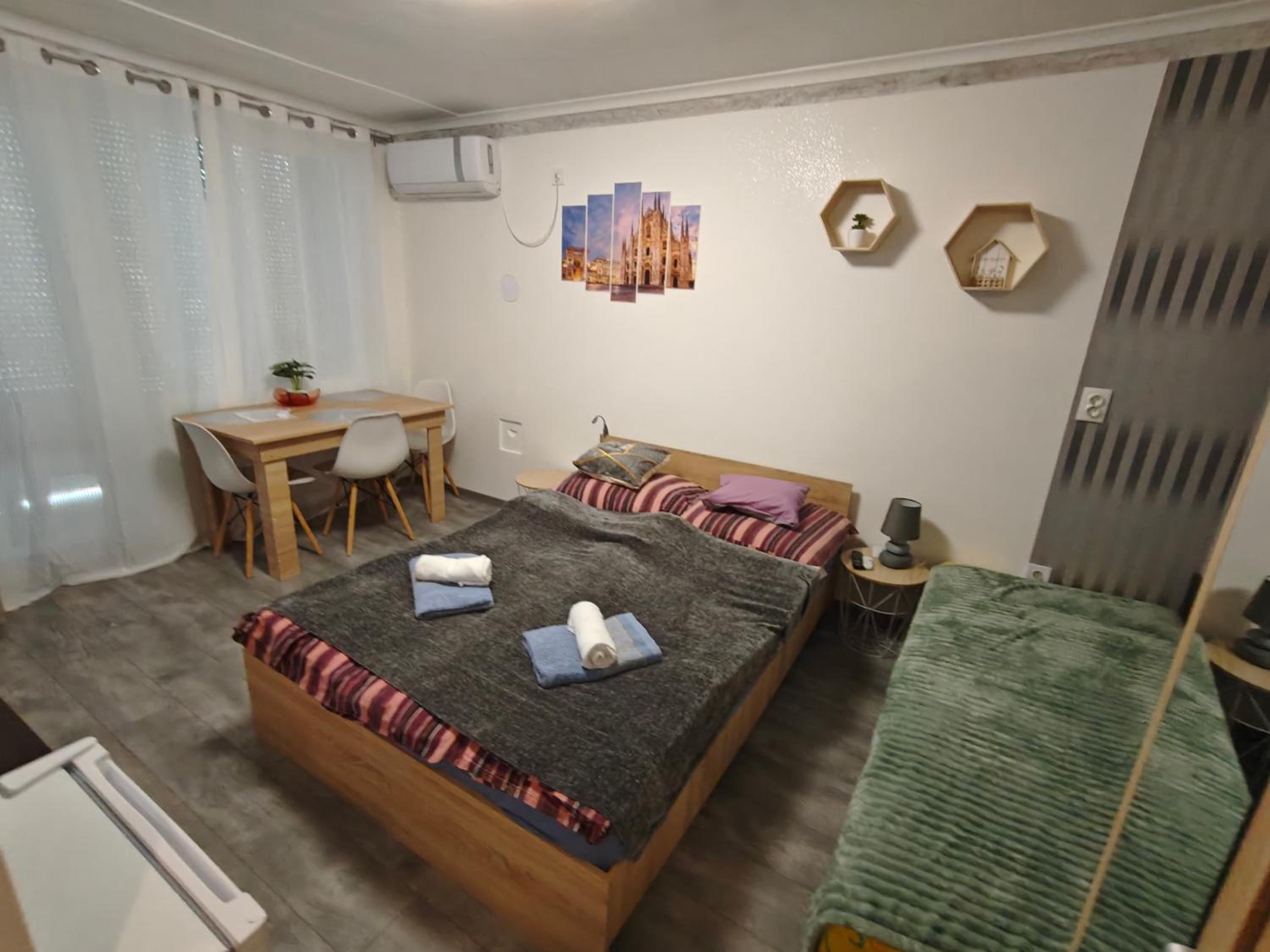 Milánó Apartman