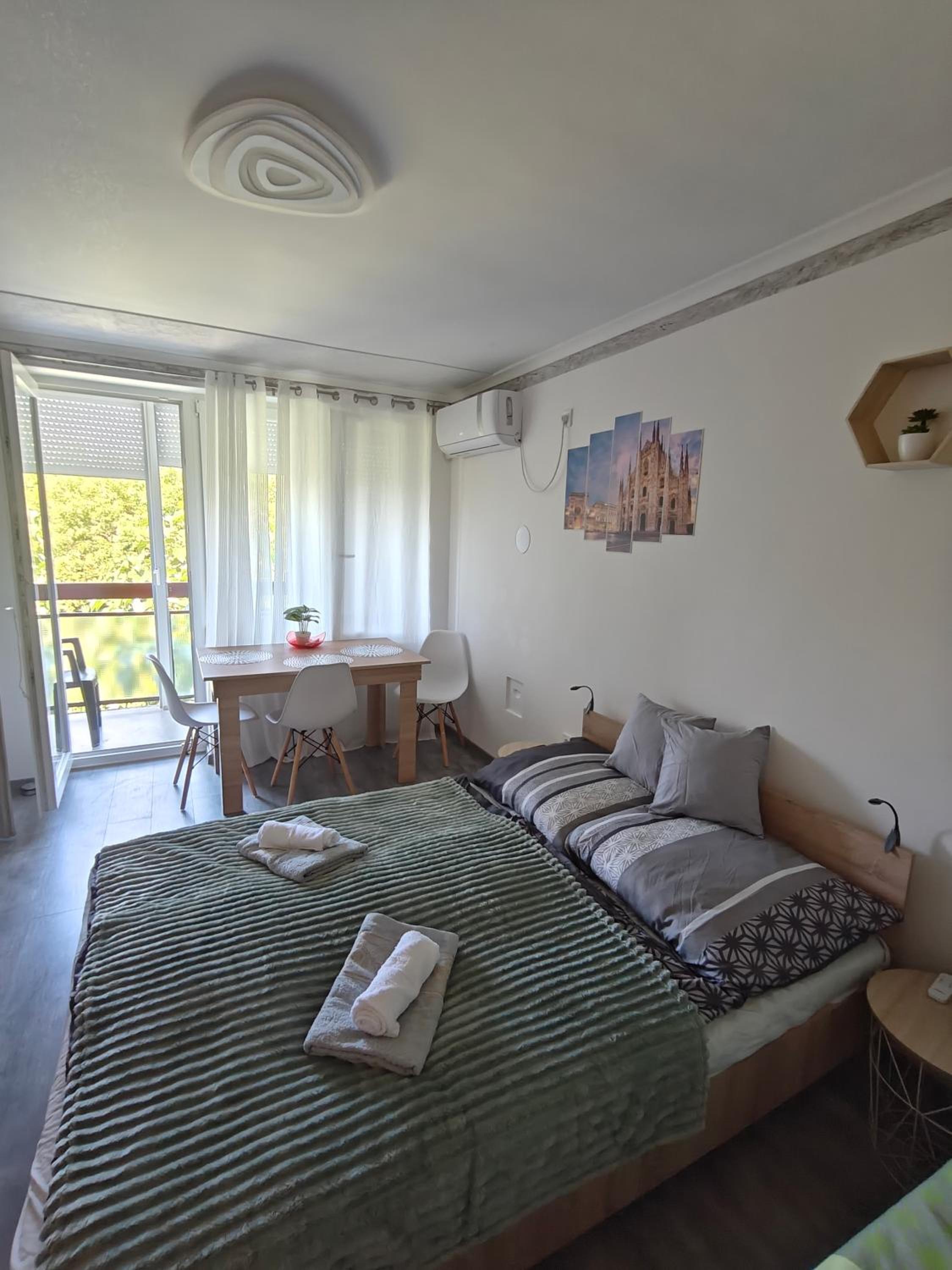 Milánó Apartman