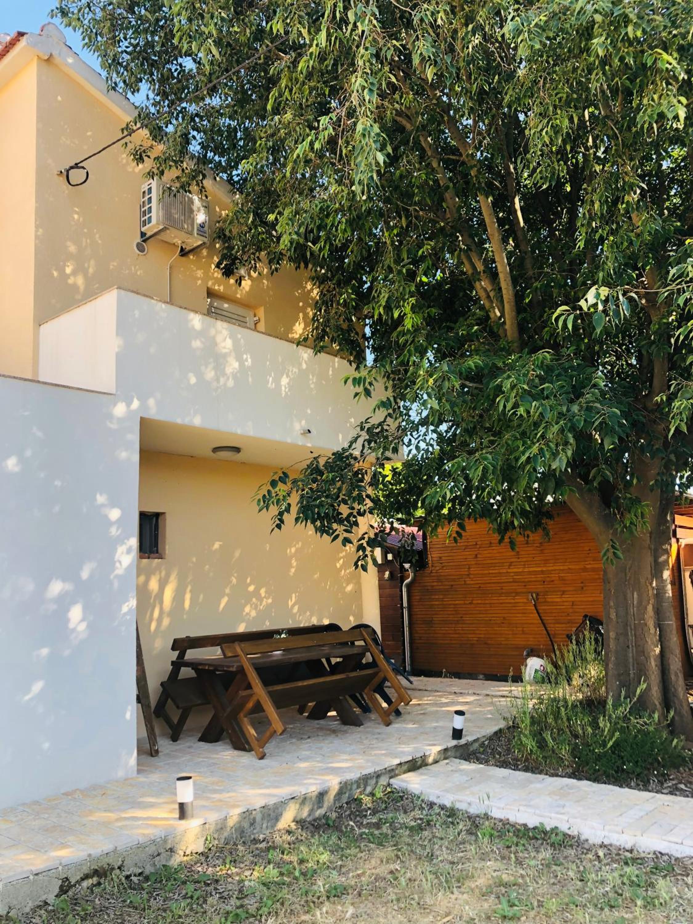 Apartmani Veronika view 4