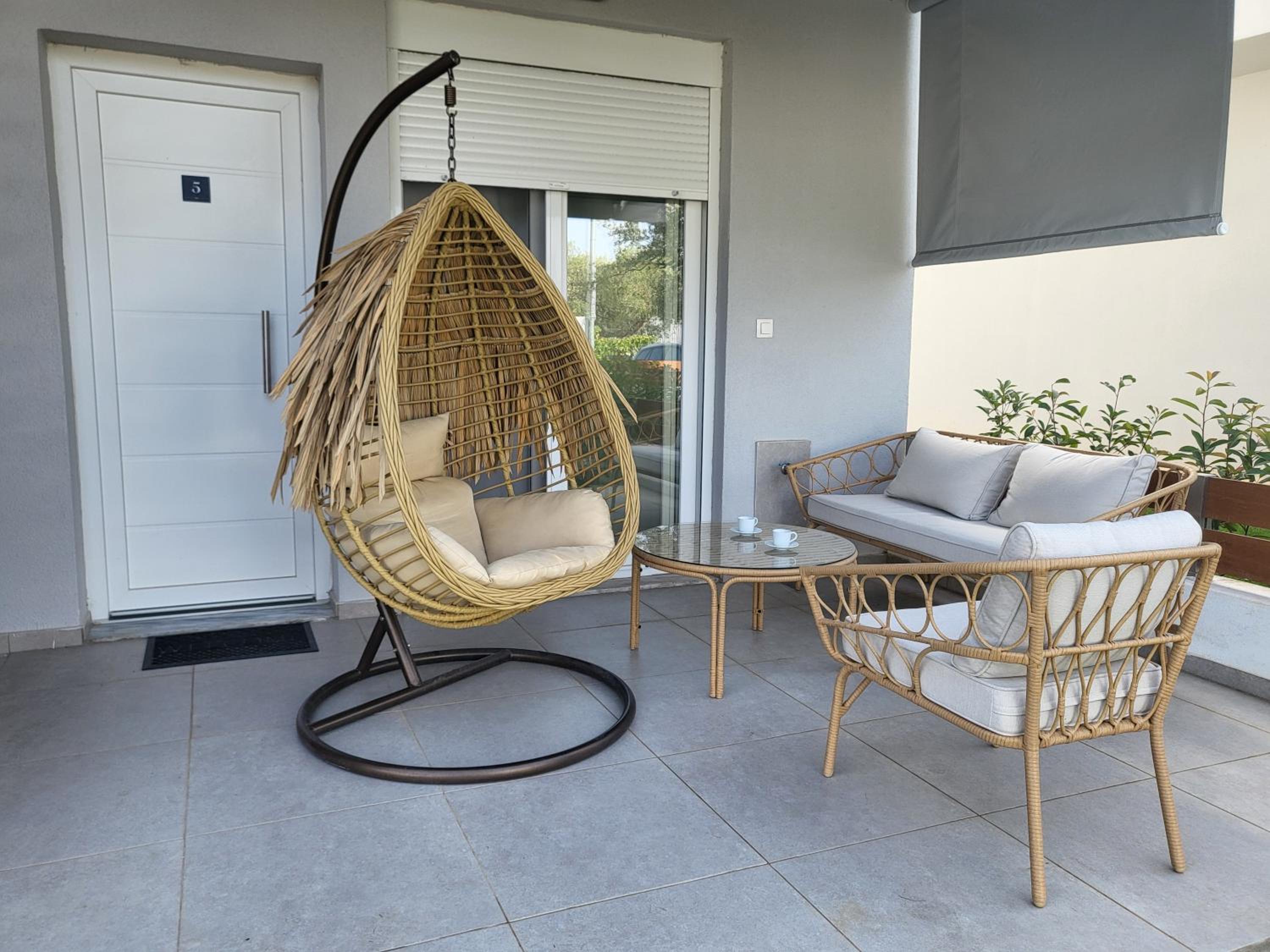 Ethra Apartment T