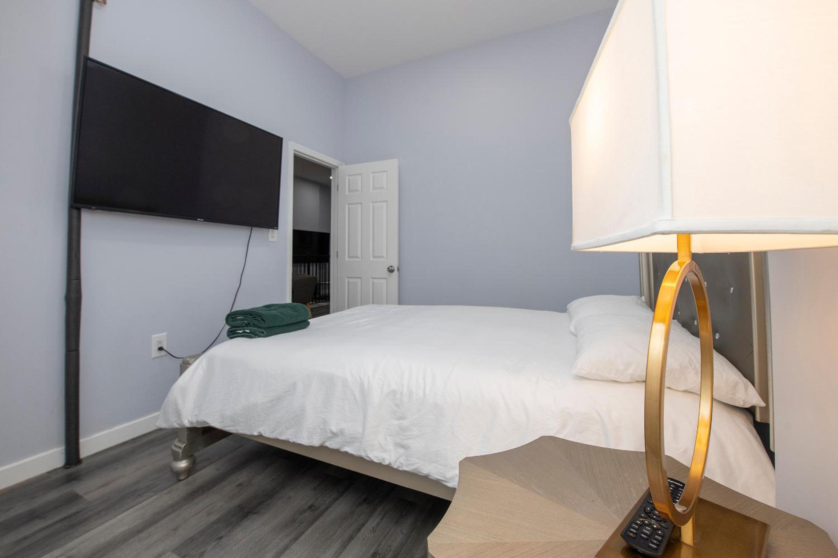 Spectacular Times Square 5 Bedroom Duplex Oasis