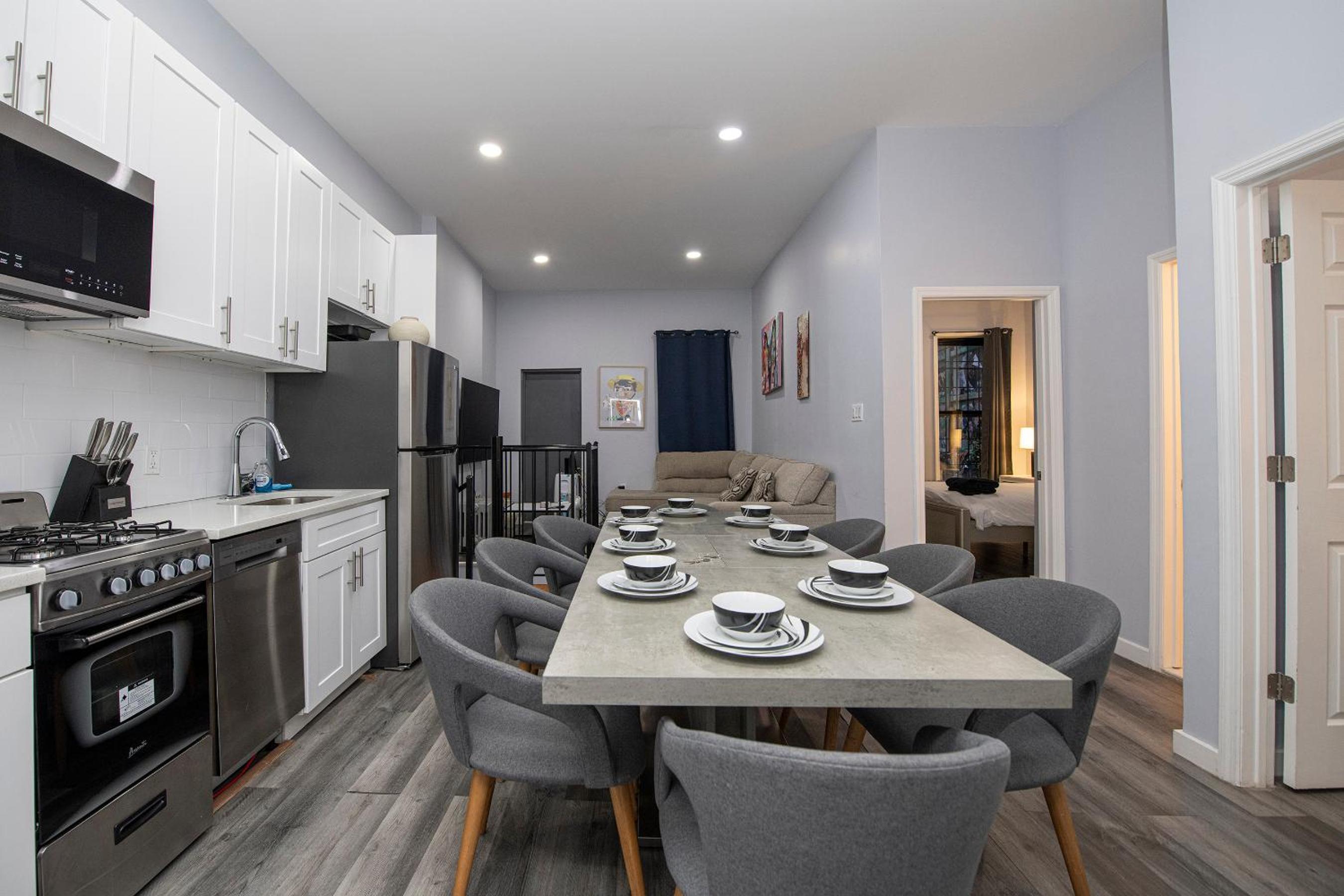 Spectacular Times Square 5 Bedroom Duplex Oasis
