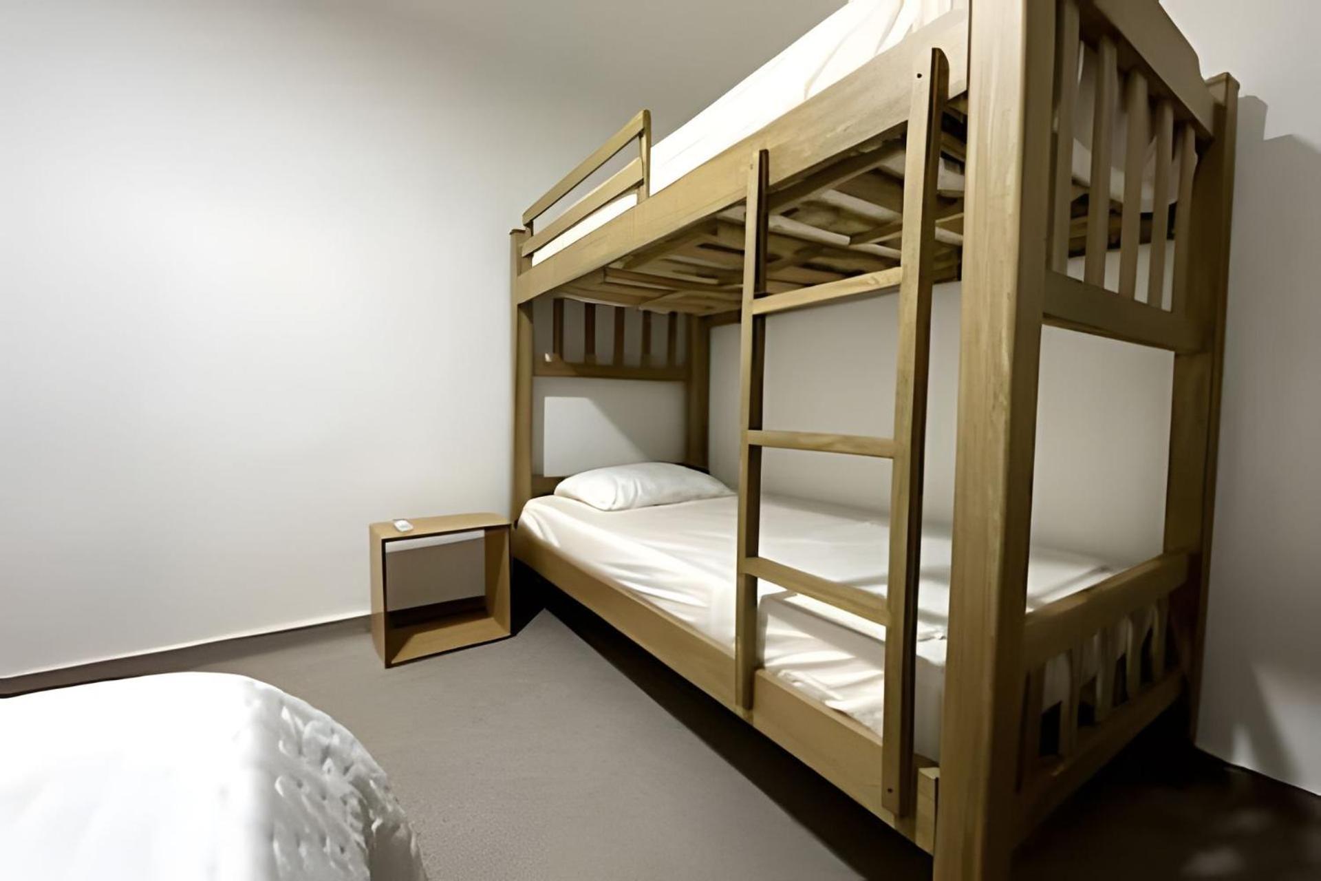GL Hostal Baq