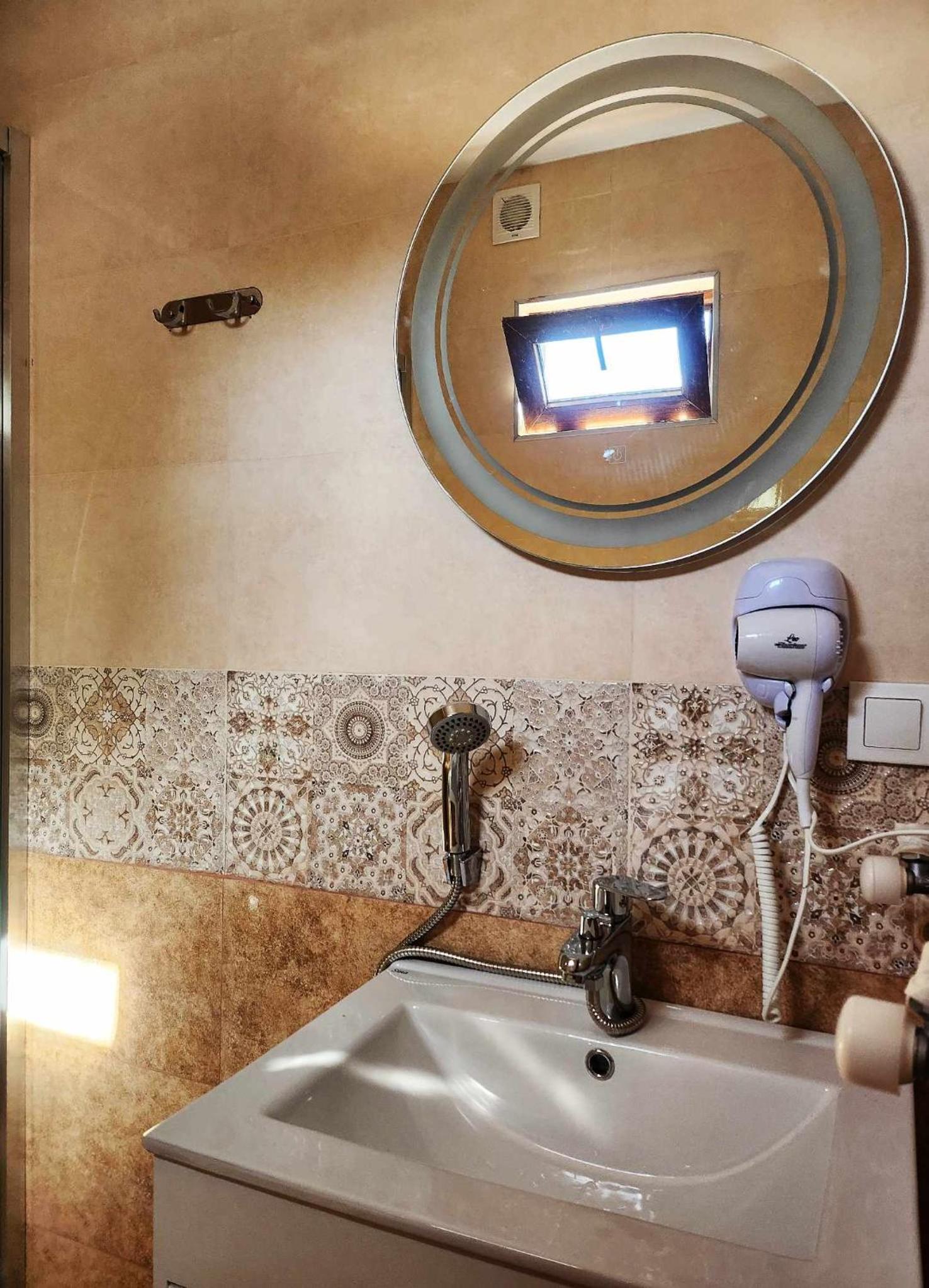 Lomtadze Family Wine Hotel