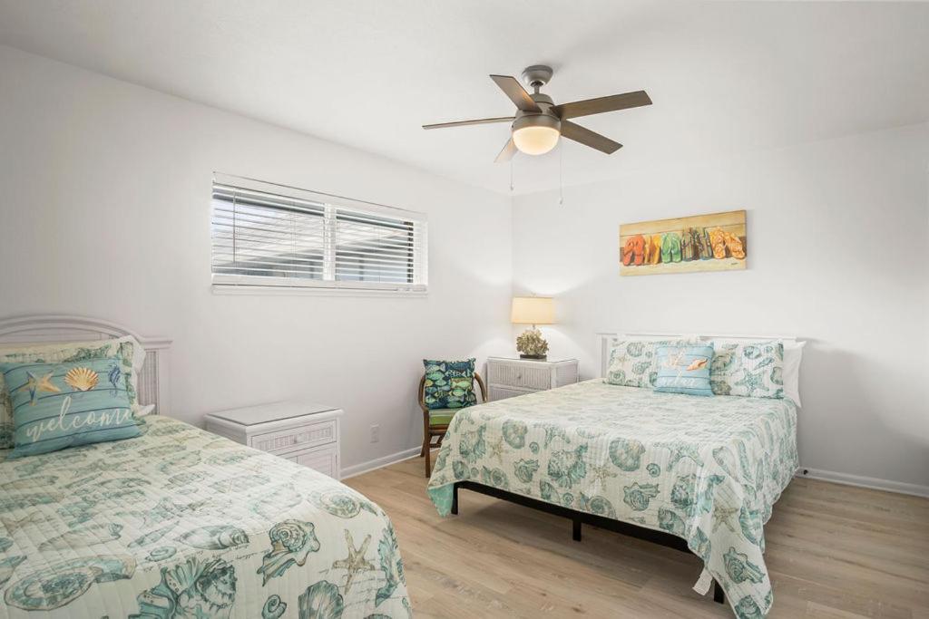 Casa Sea-Esta! Amazing Ocean Views! Heated POOL & Game Room!