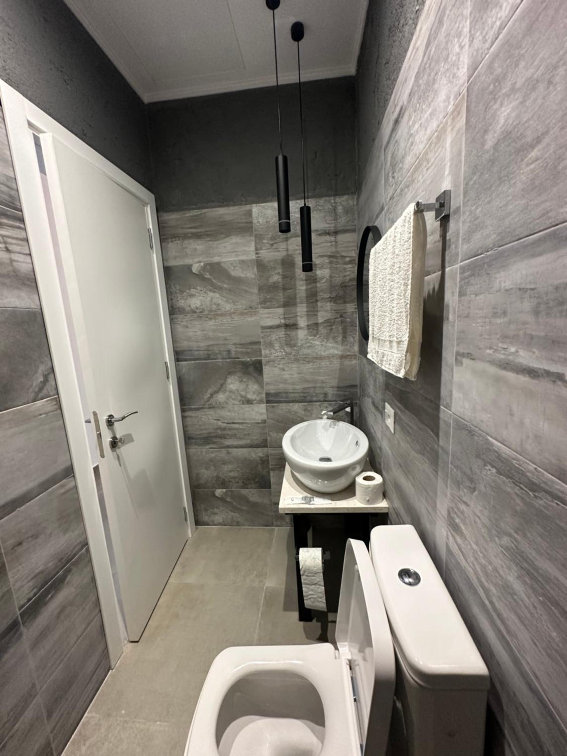 Central Comfort Suites