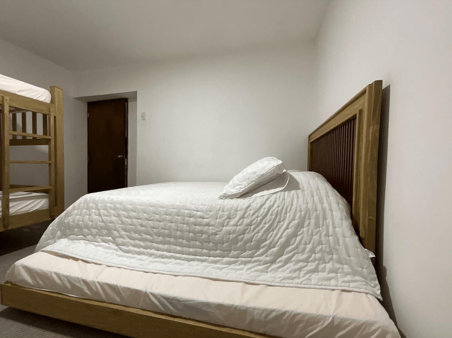 GL Hostal Baq
