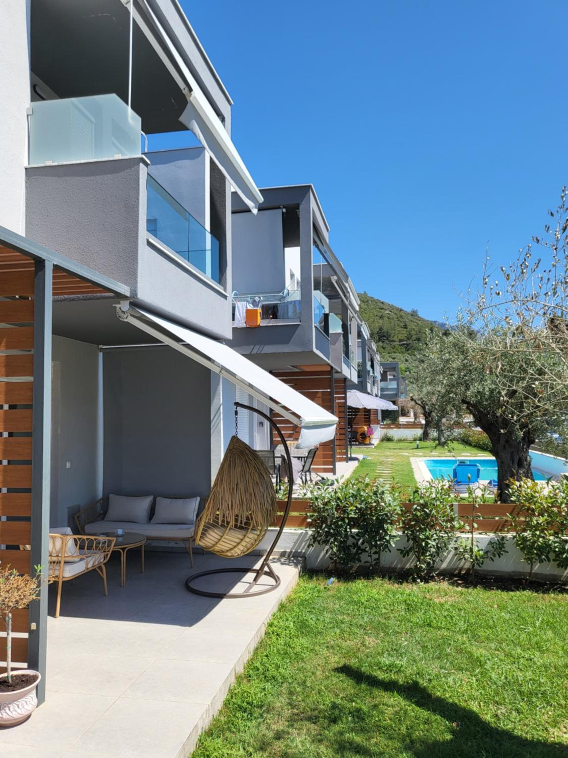 Ethra Apartment T