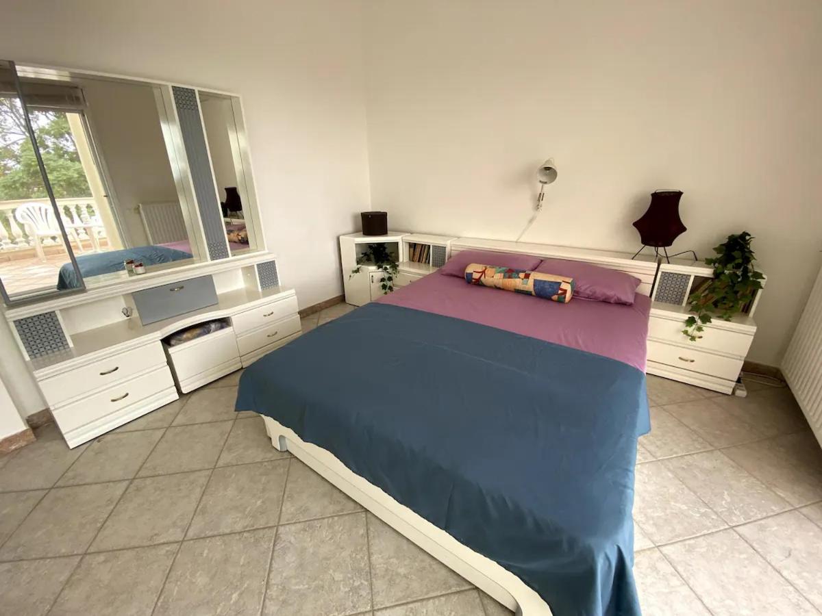 Seaview Maisonette with 3BR and Garden and 2 Bathrooms Ideal for Families view 3