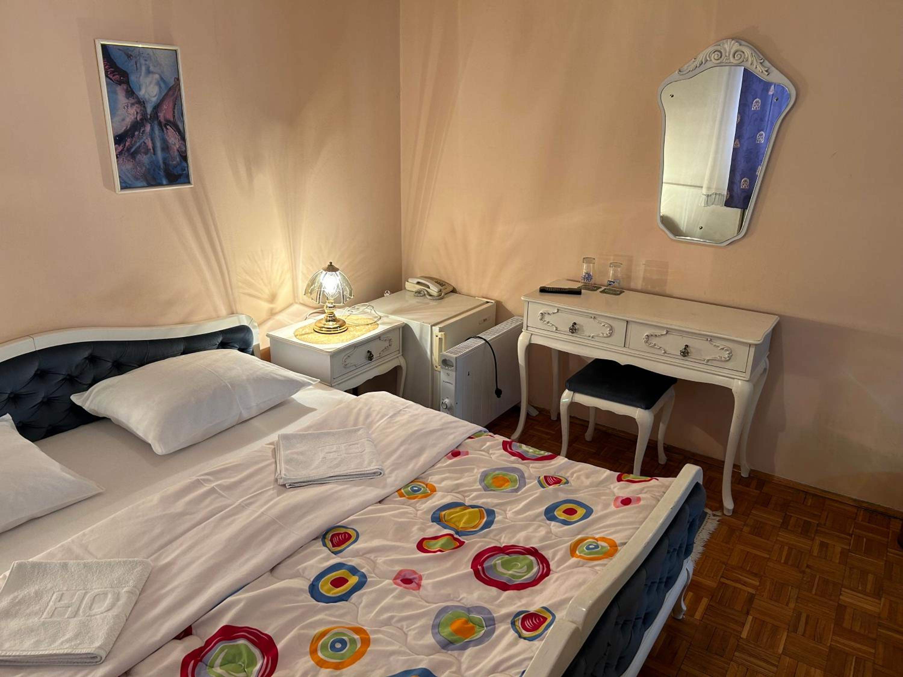 Hondo Rooms & Apartments